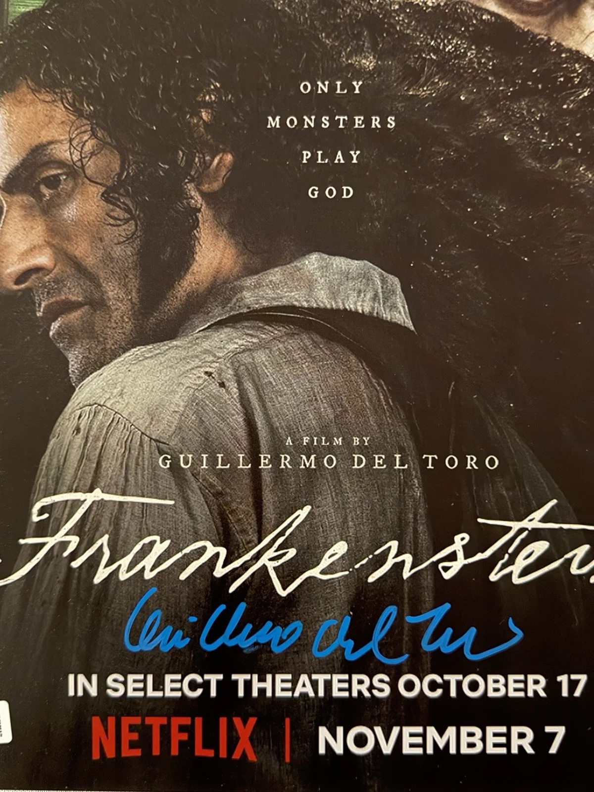 Guillermo Del Toro — GUILLERMO DEL TORO SIGNED AUTOGRAPH 11x14 FRANKENSTEIN PHOTO BECKETT-BV18146, image 2