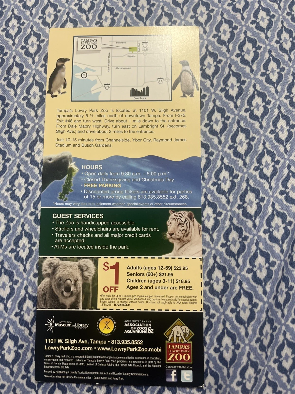Henry Hill — Henry Hill "Goodfellas Movie" Signed Tampa Zoo Flyer Cool Auto JSA# Sticker, image 3