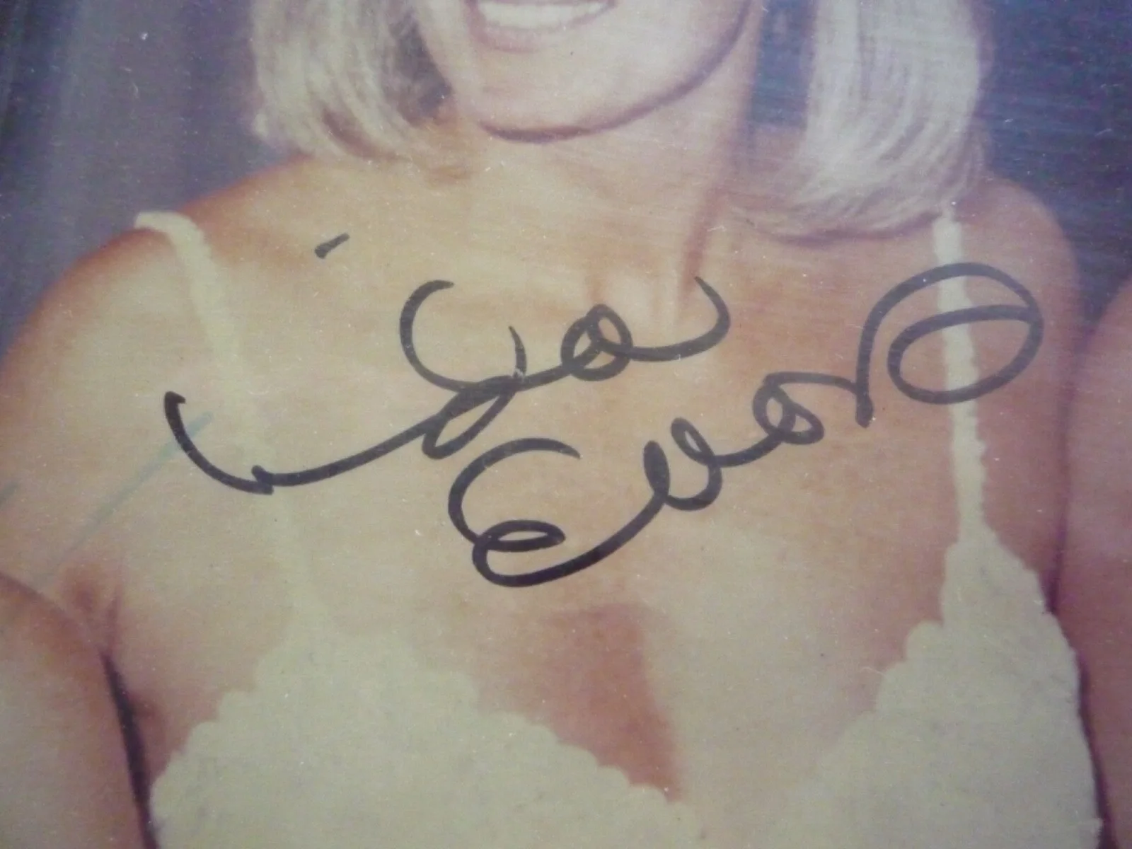 Celebrity own RARE DYNESTY hand signed PHOTO *Diahann C/Joan Collins/Linda Evans, image 4