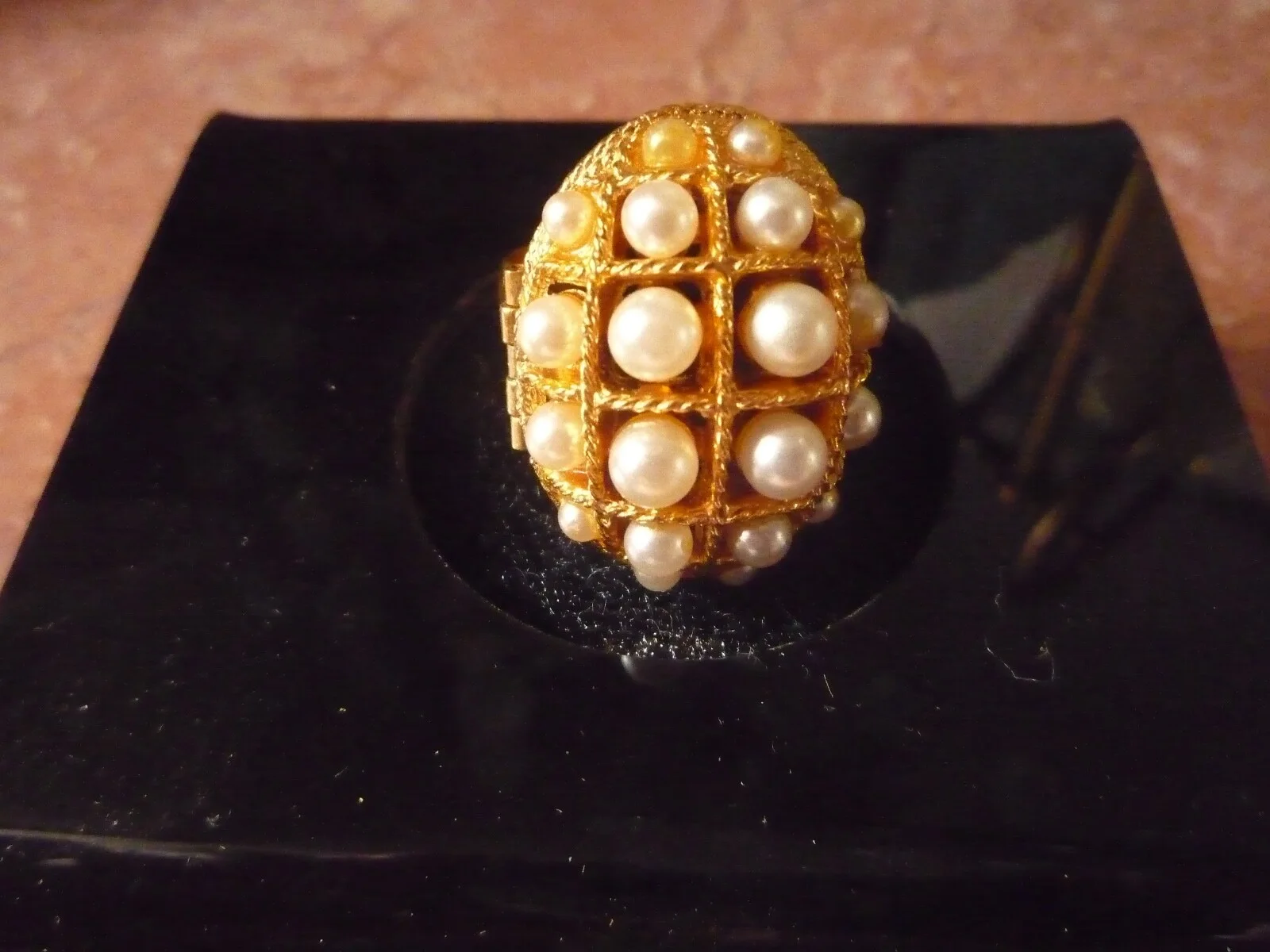 *Movie star Lana Turner ring! Display case/name plate/COA* jewelry/perfume/pearl, изображение 3