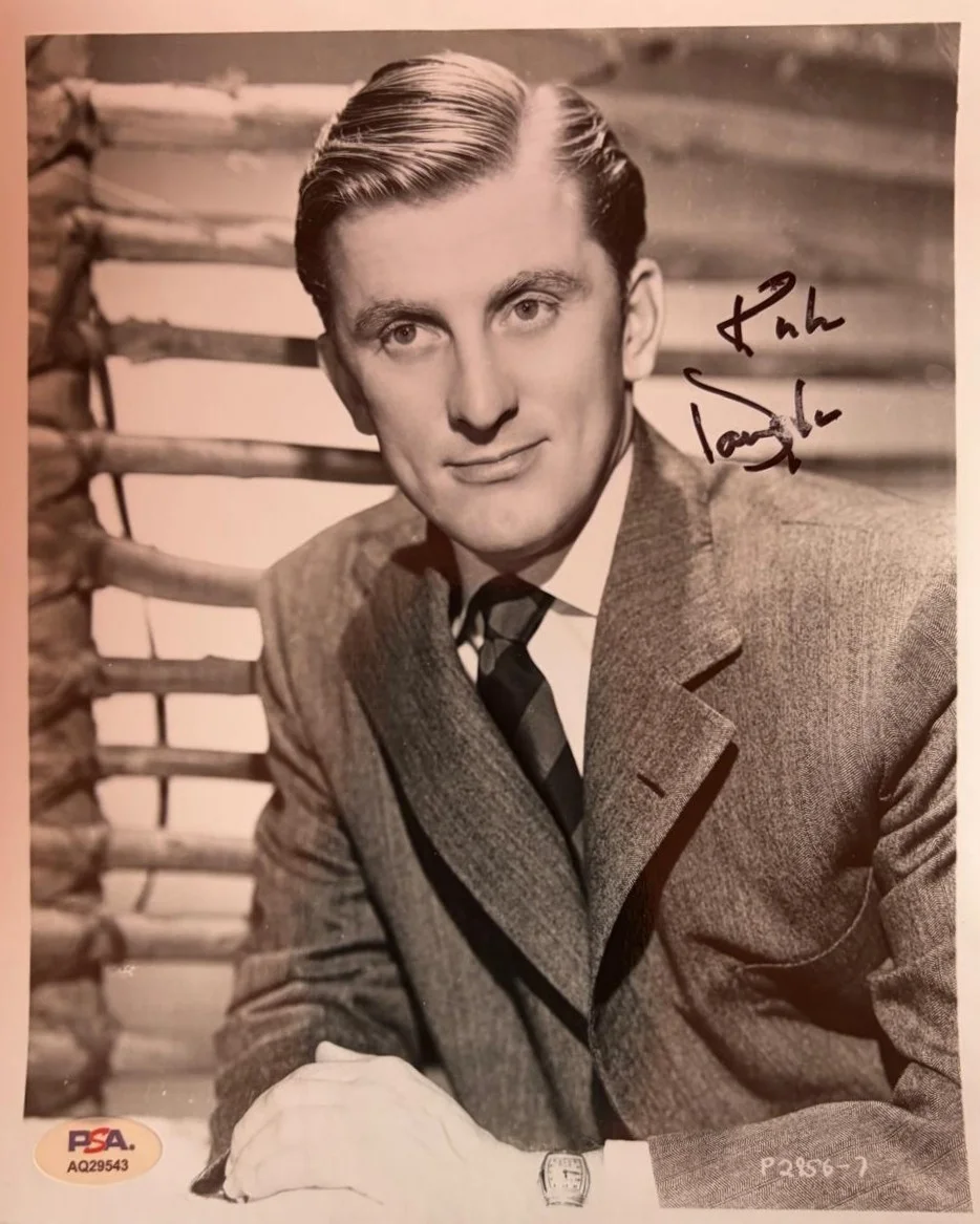 Kirk Douglas — KIRK DOUGLAS SIGNED AUTOGRAPHED 8X10 PHOTO SPARTACUS ACE IN THE HOLE PSA COA B