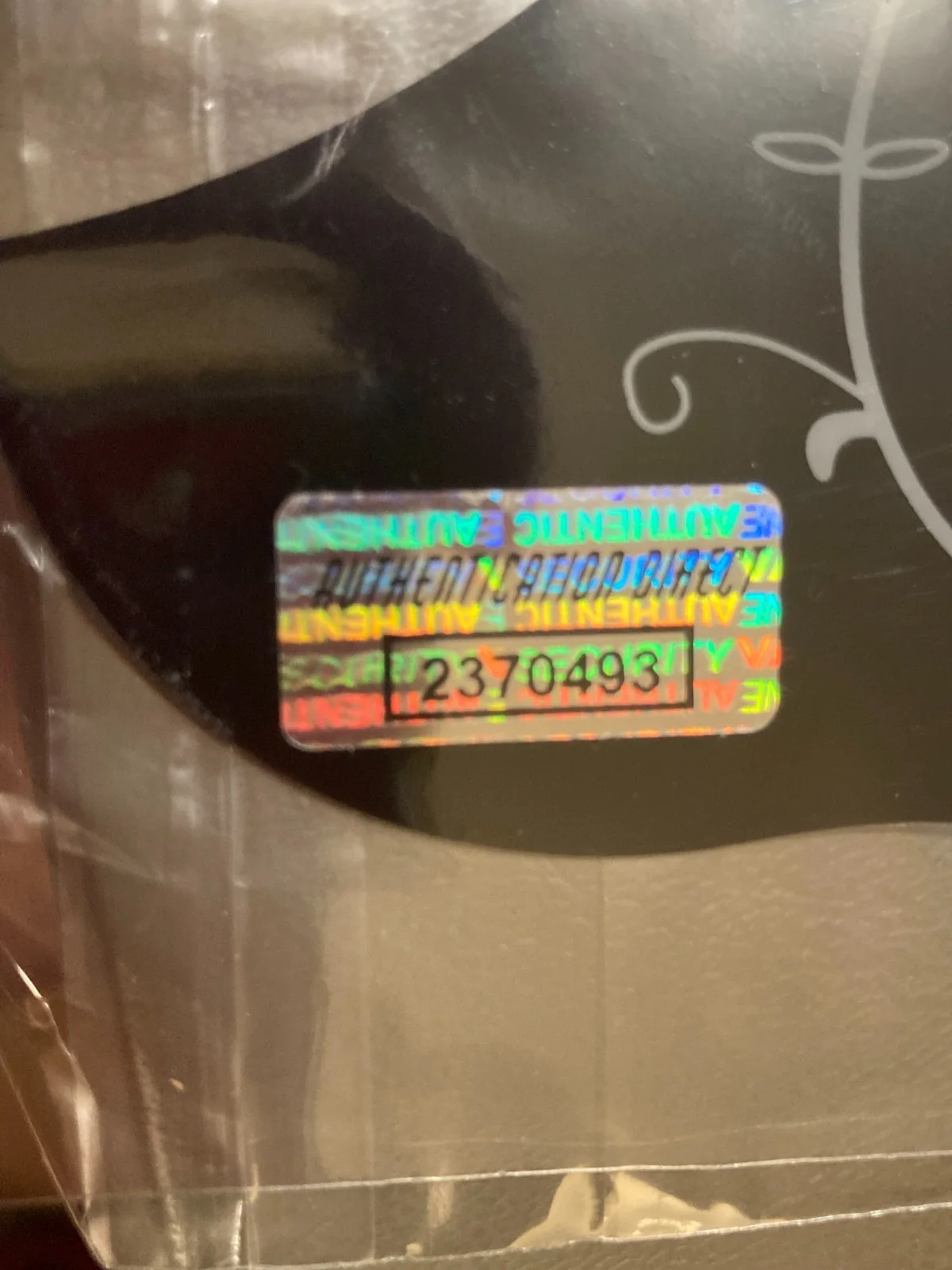 Country Music Icon SHANIA TWAIN - SIGNED Guitar Pick Guard with COA, изображение 3