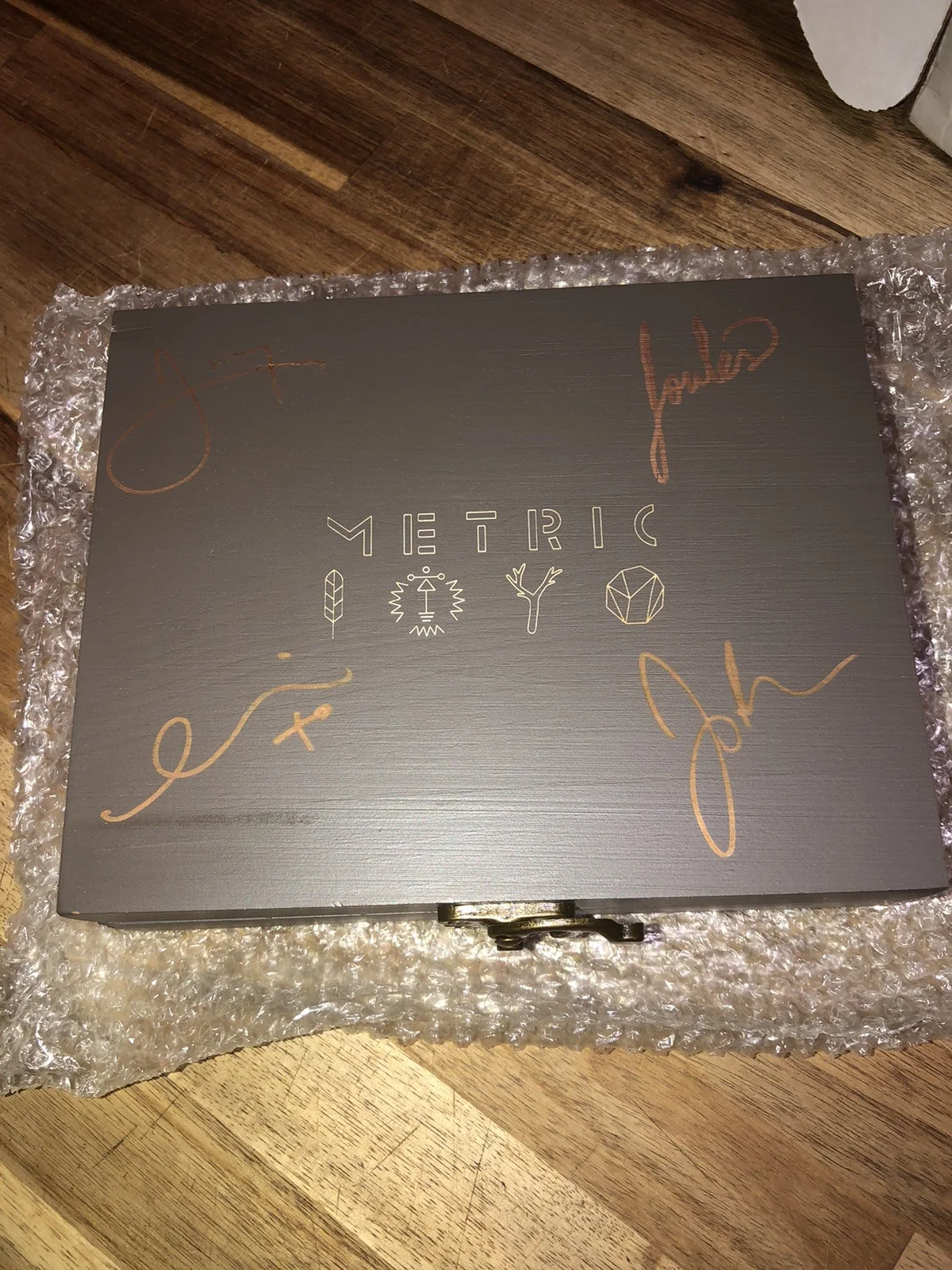 Metric Signed Cassette Boxset Not Cd Rare Emily Hanes, image 2