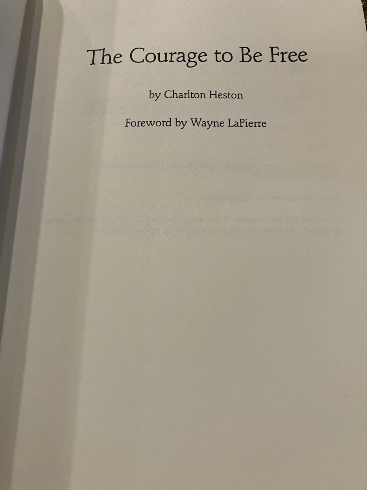 Signed Book By Charlton Heston 1st Edition HCDJ The Courage To Be Free Ex Cond, изображение 3