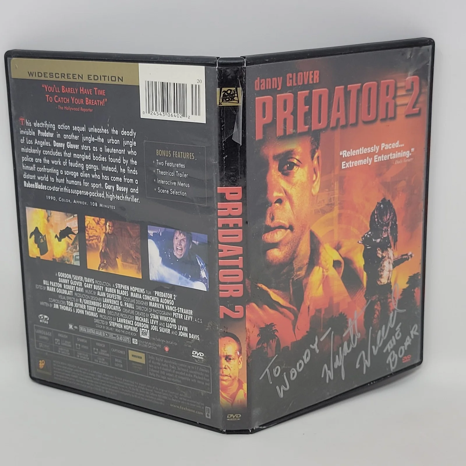 Wyatt Weed — Wyatt Weed Signed Autographed Predator 2 DVD Movie Cover Art and Disc Auto Nice!, image 5
