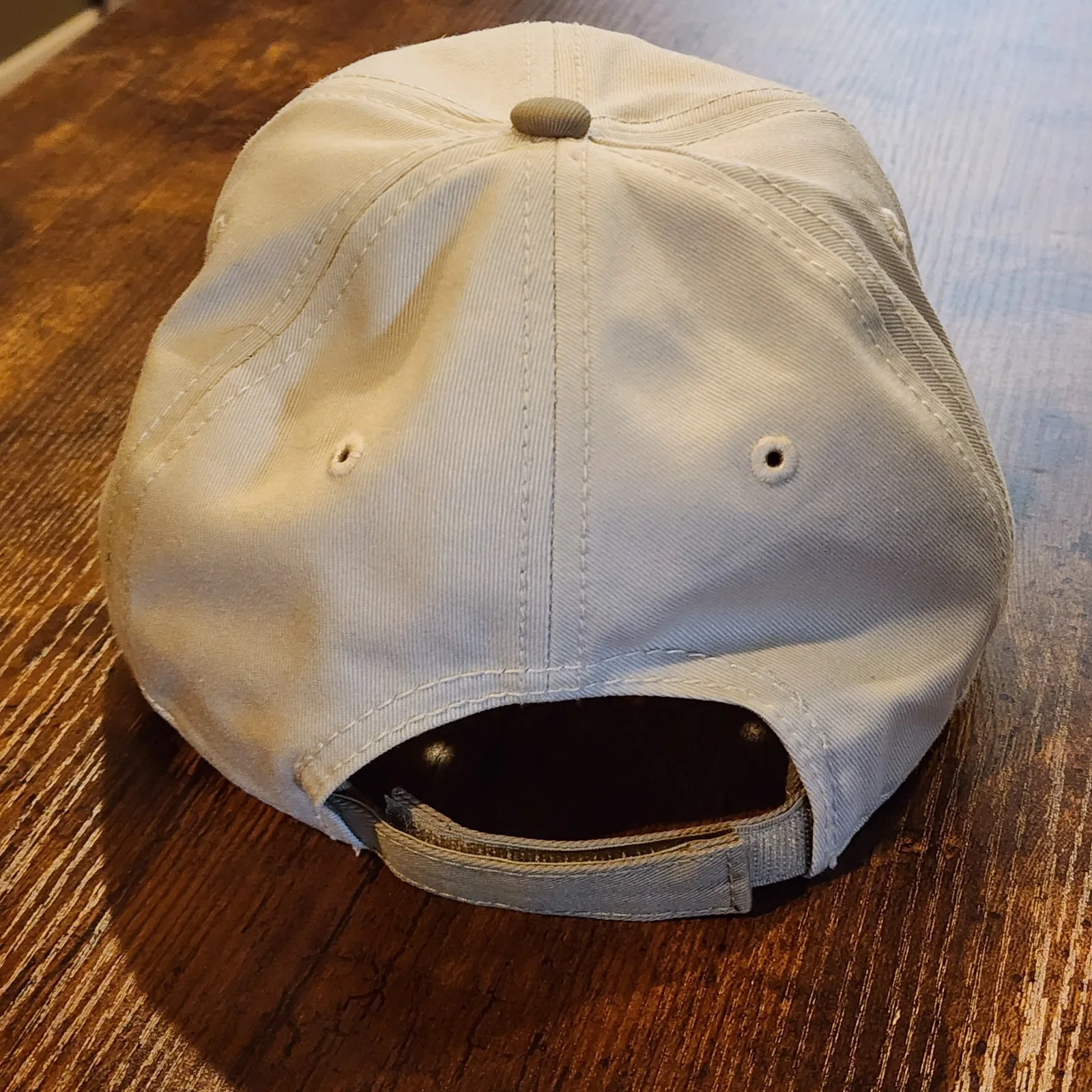 Cabellas Hat With Trace Adkins Autograph, image 3