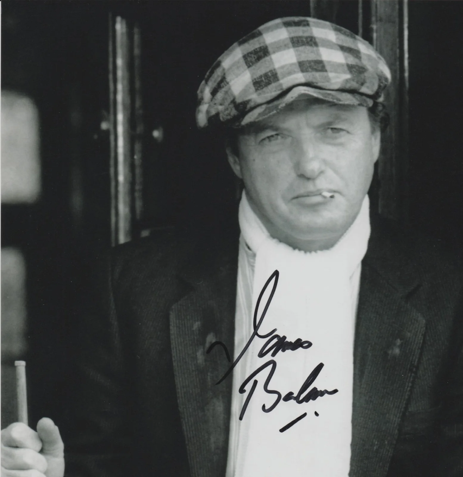 JAMES BOLAM hand-signed ANDY CAPP 8x10 uacc rd coa CIGARETTE & POOL CUE CLOSEUP, изображение 2