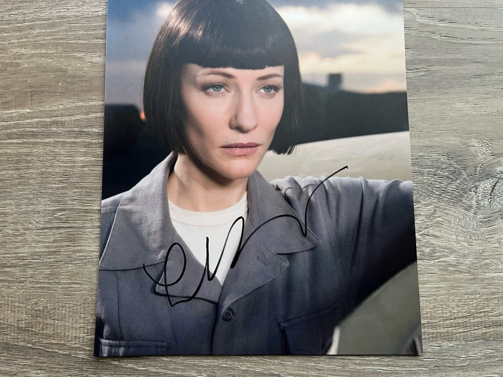 Cate Blanchett — Cate Blanchett Signed Indiana Jones 8x10 Photo SWAU COA Irina Spalko, изображение 2