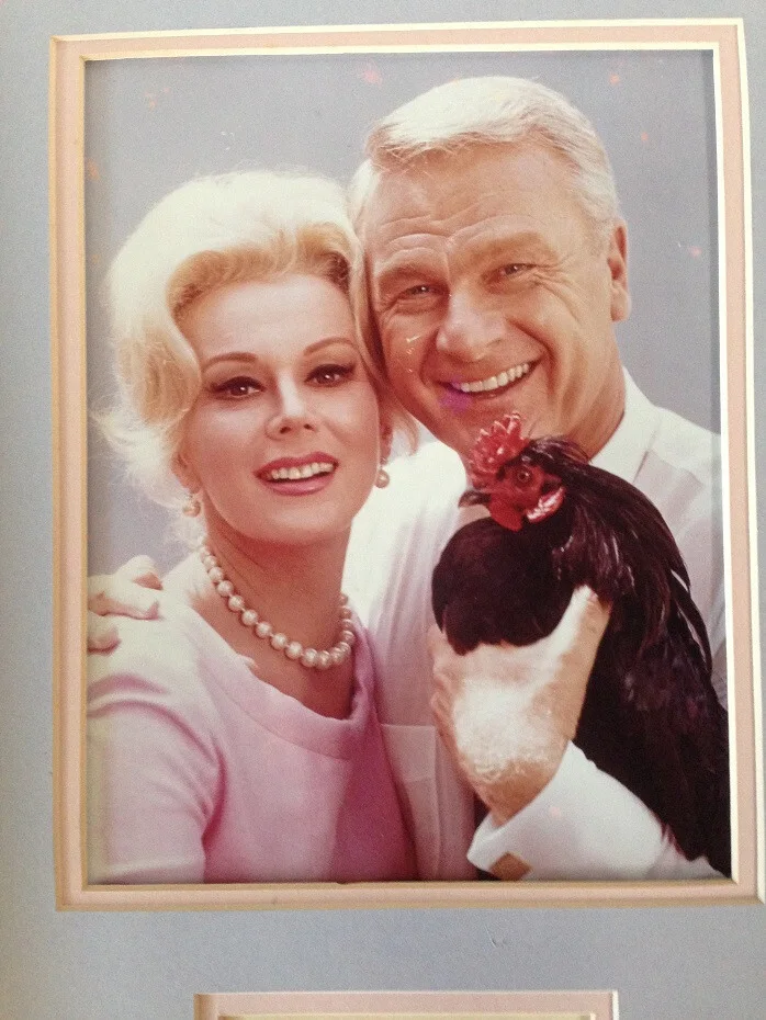 Eddie Albert, Eva Gabor — EDDIE ALBERT & EVA GABOR Signed Autograph Framed Photo GREEN ACRES w/Certificate, image 2