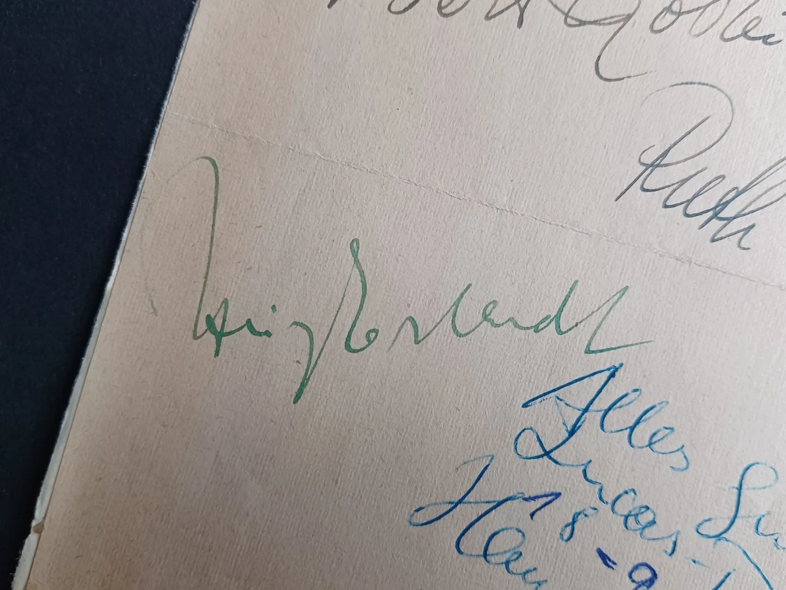 Ruth Bruck (d. 1998), Bert Robbe, Lucas Trio Signed Album Page -Actress, Singers, image 4