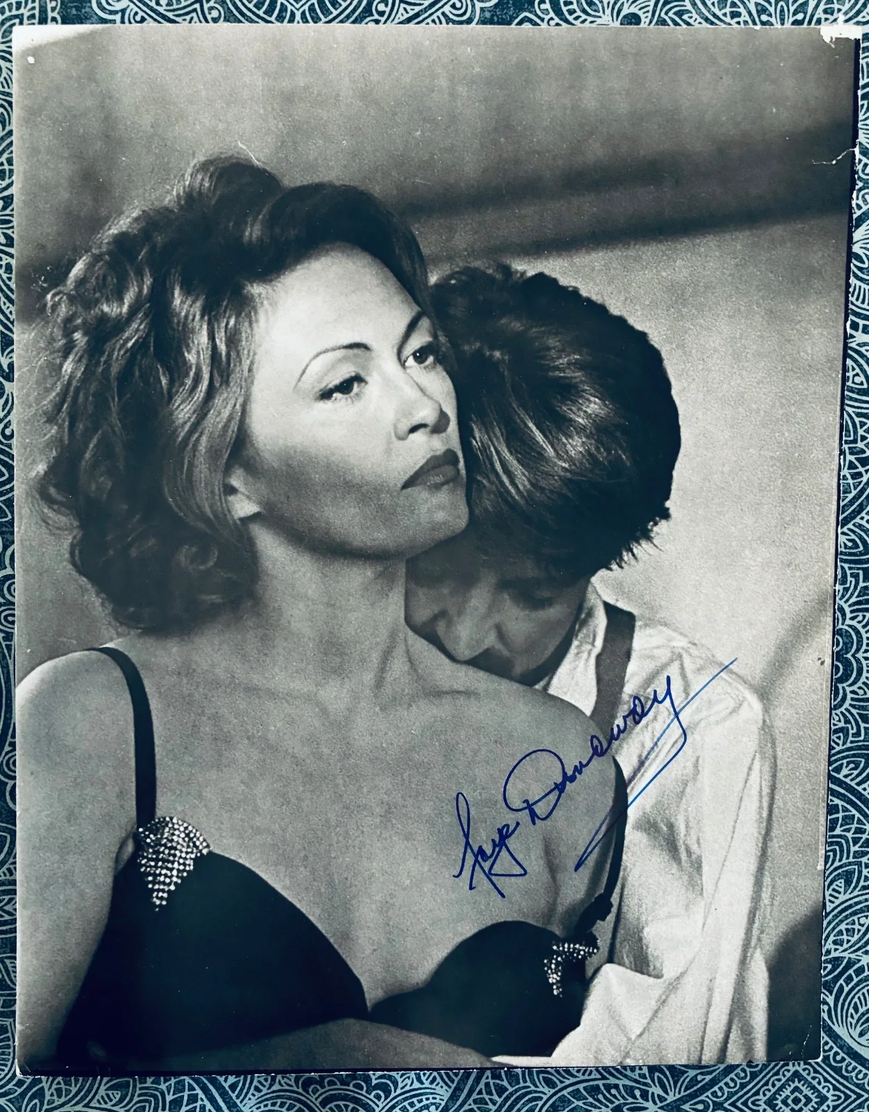 Faye Dunaway — RARE Faye Dunaway Autographed 11x14 - BARFLY - Charles Bukowski Oversized