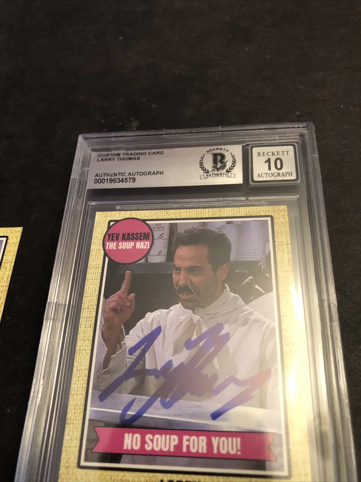 LARRY THOMAS — BECKETT 10 GEM MINT AUTO LARRY THOMAS CUSTOM CARD SEINFELD SOUP NAZI *FREE* 579, изображение 2
