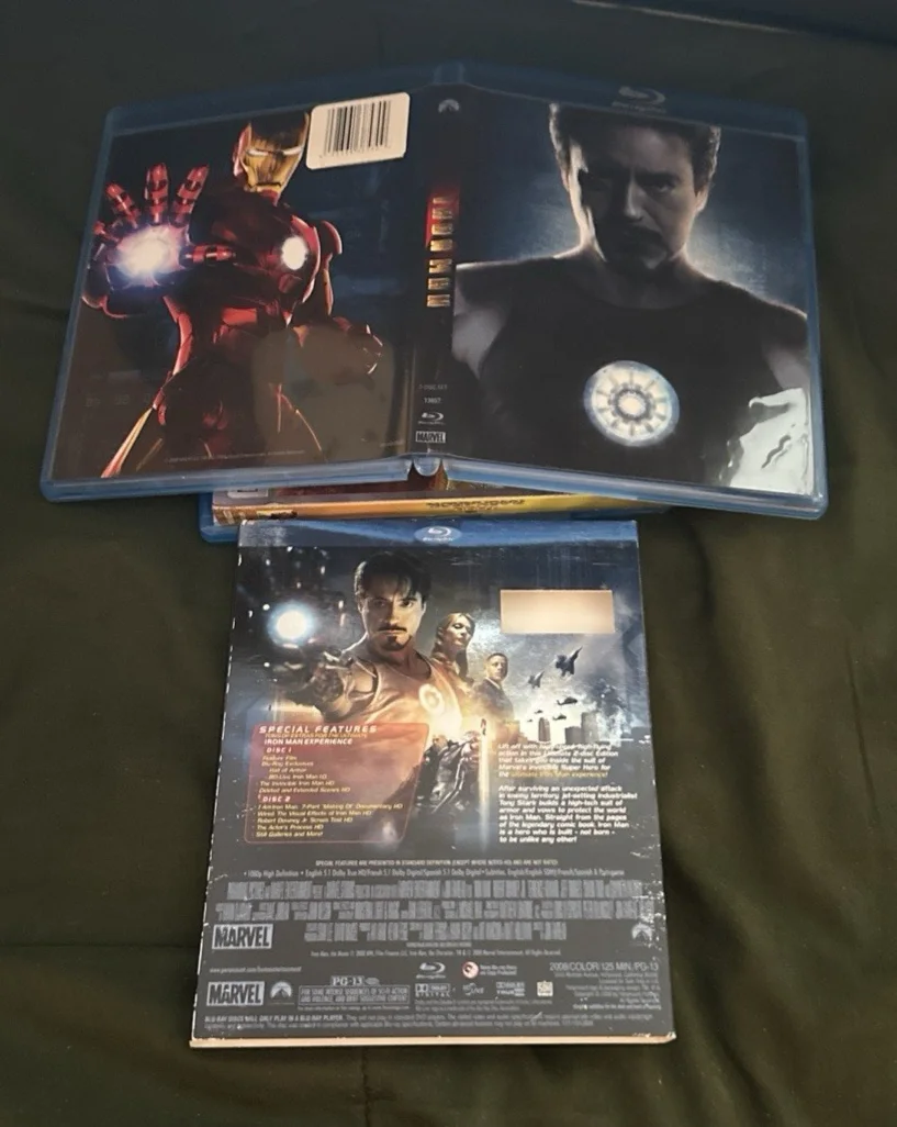Marvel Avengers - 4 Blu-Ray movies, 1 random comic, Stickers NO DIGITAL COPYS, изображение 2