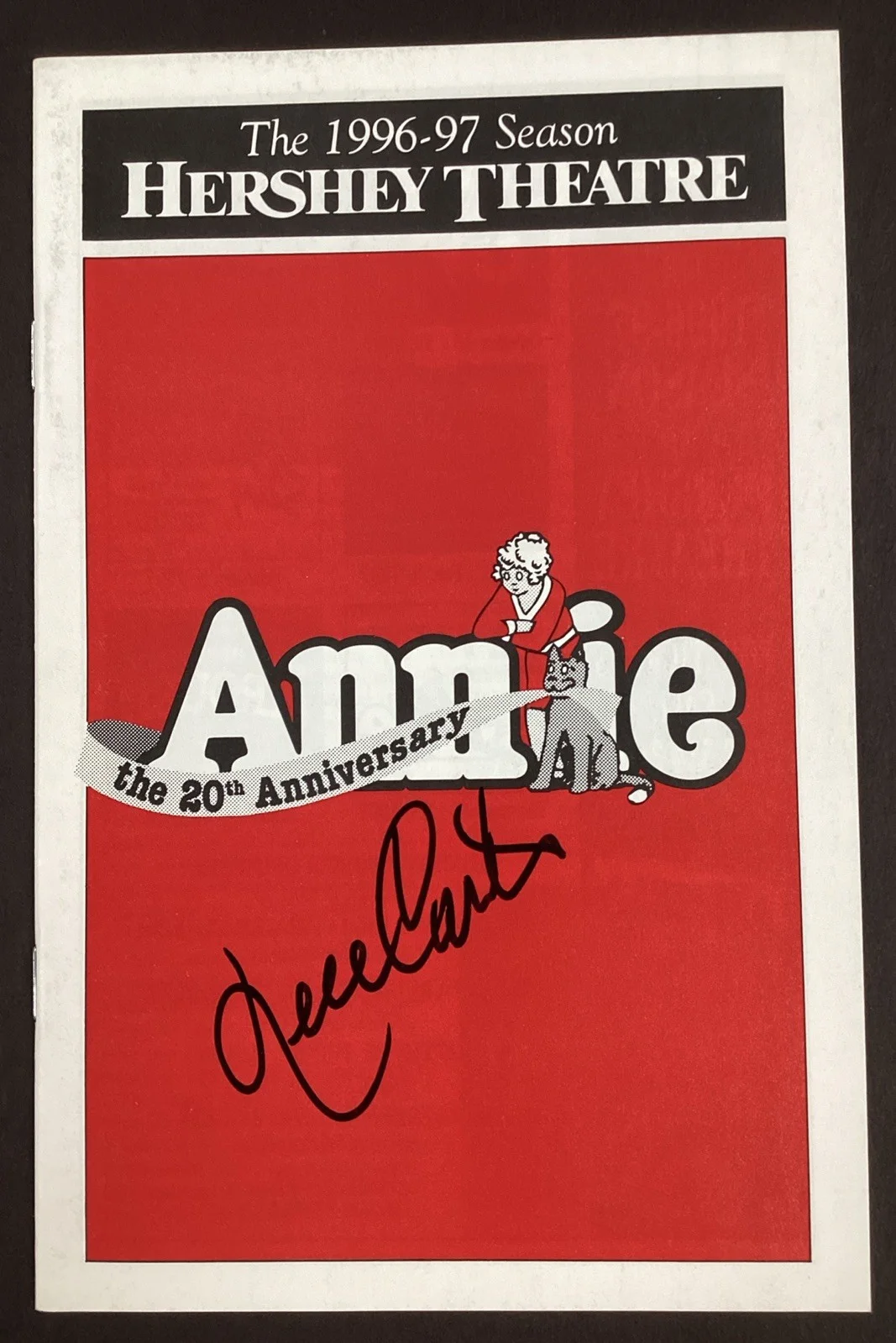 Nell Carter — Nell Carter Signed Playbill Broadway Annie 20th Anniversary Autograph JSA