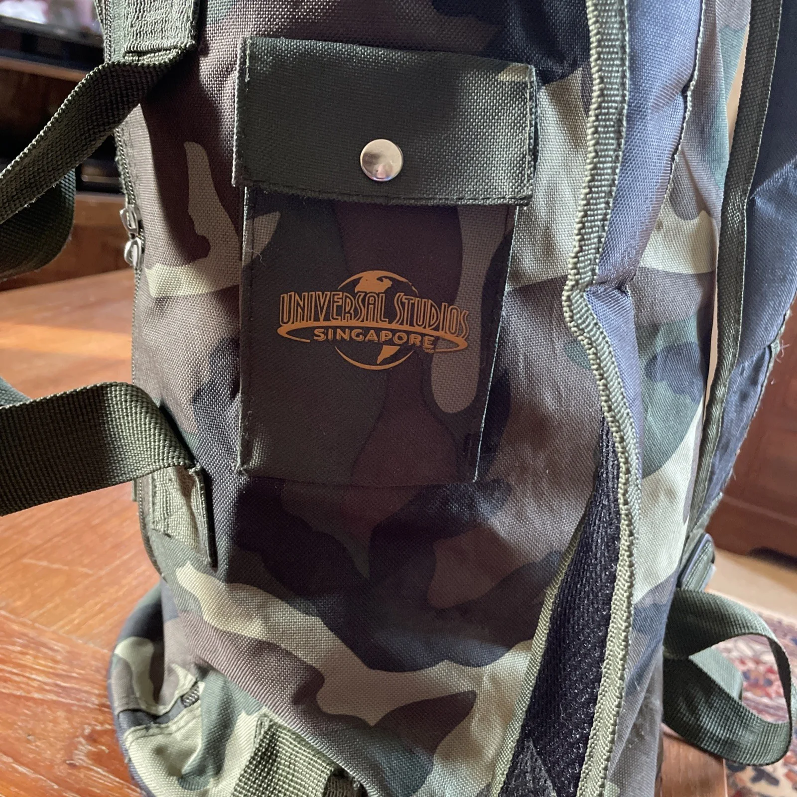 Universal Studios Singapore ZipTop Backpack/Rucksack Inaugural Exclusive Rare, image 5