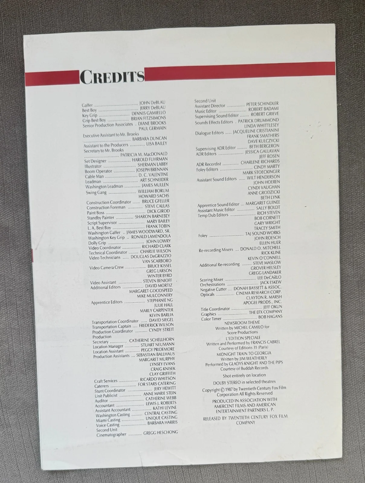 BROADCAST NEWS 1987 albert brooks/william hurt ORIGINAL PRESS BOOK BROCHURE, изображение 3