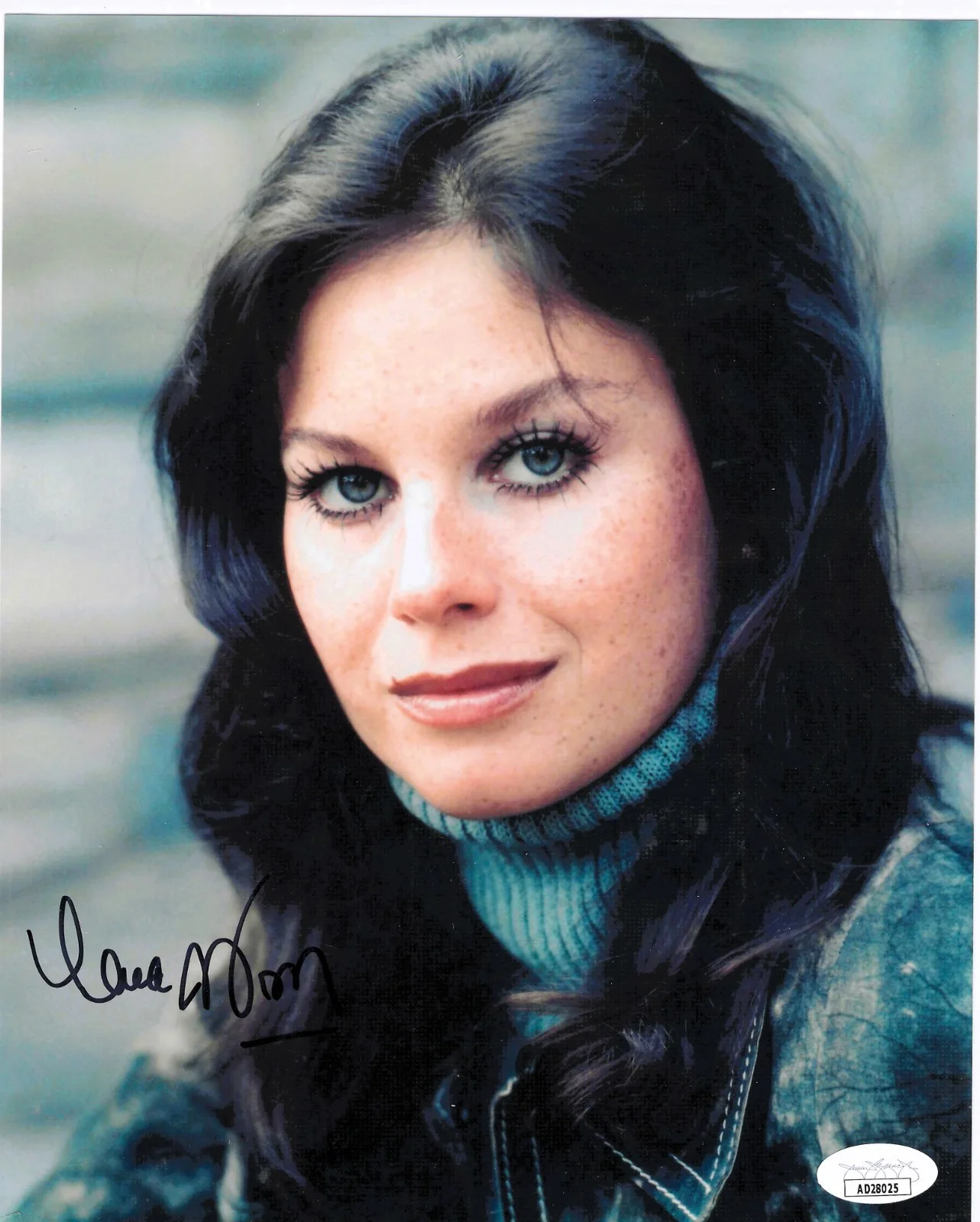 Lana Wood — LANA WOOD Plenty O'Toole SIGNED Photo 8x10 "DIAMONDS ARE FOREVER" JSA coa, изображение 5