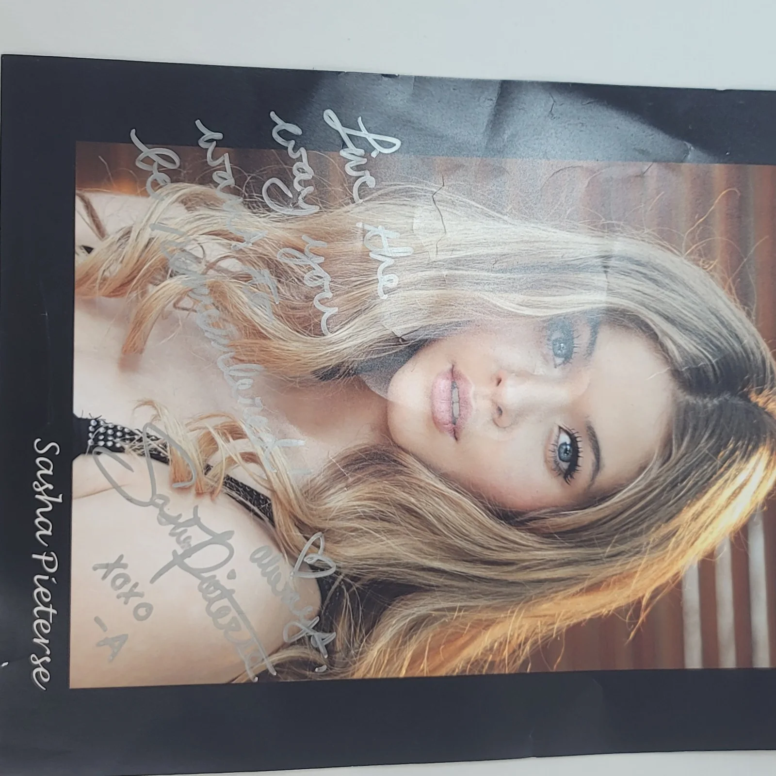 SASHA PIETERSE — Sasha Pieterse Autographed Photo 8x10 Pretty Little Liars with personal note XO, изображение 5