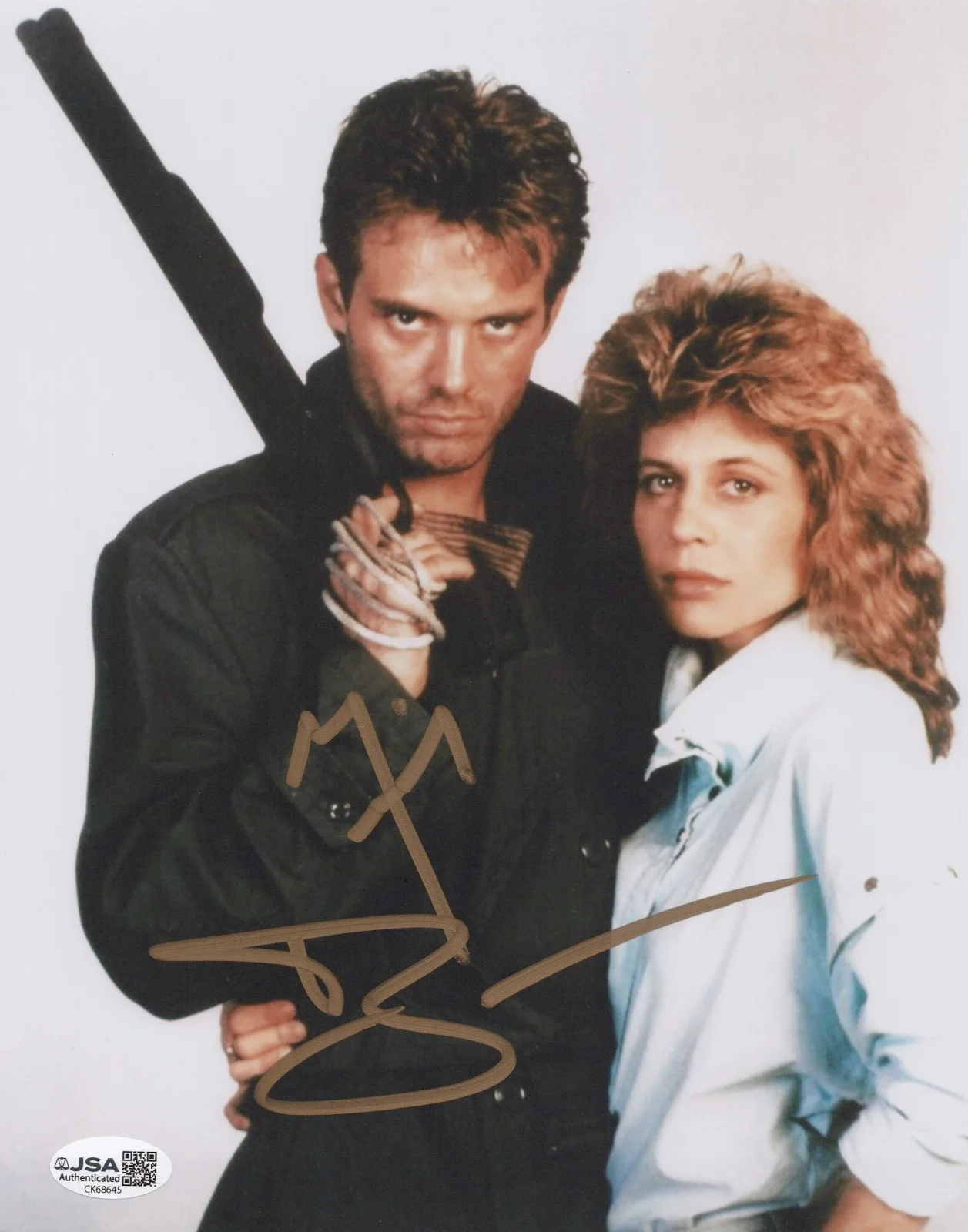 Michael Biehn — The Terminator 8x10 photo of Kyle Reese signed by Michael Biehn JSA COA