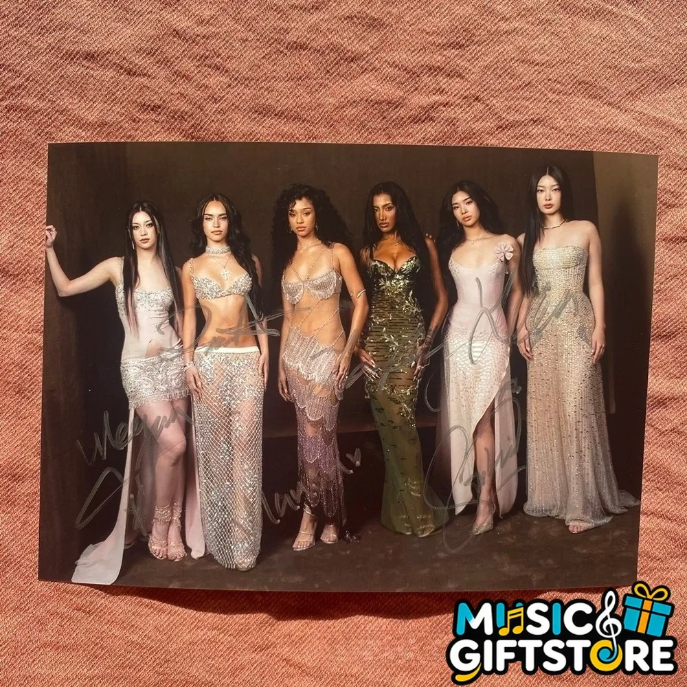 KATSEYE Autographed Signed Group Photo Gifts Collection Rare 4*6 2026 #MUGS, изображение 4