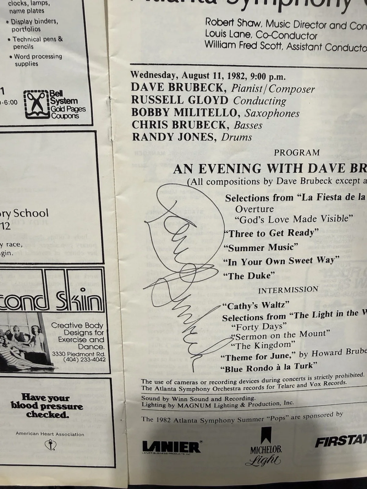 Dave Brubeck Autographed Atlanta Symphony Orcestra Brochure with 2 Music Books, image 3