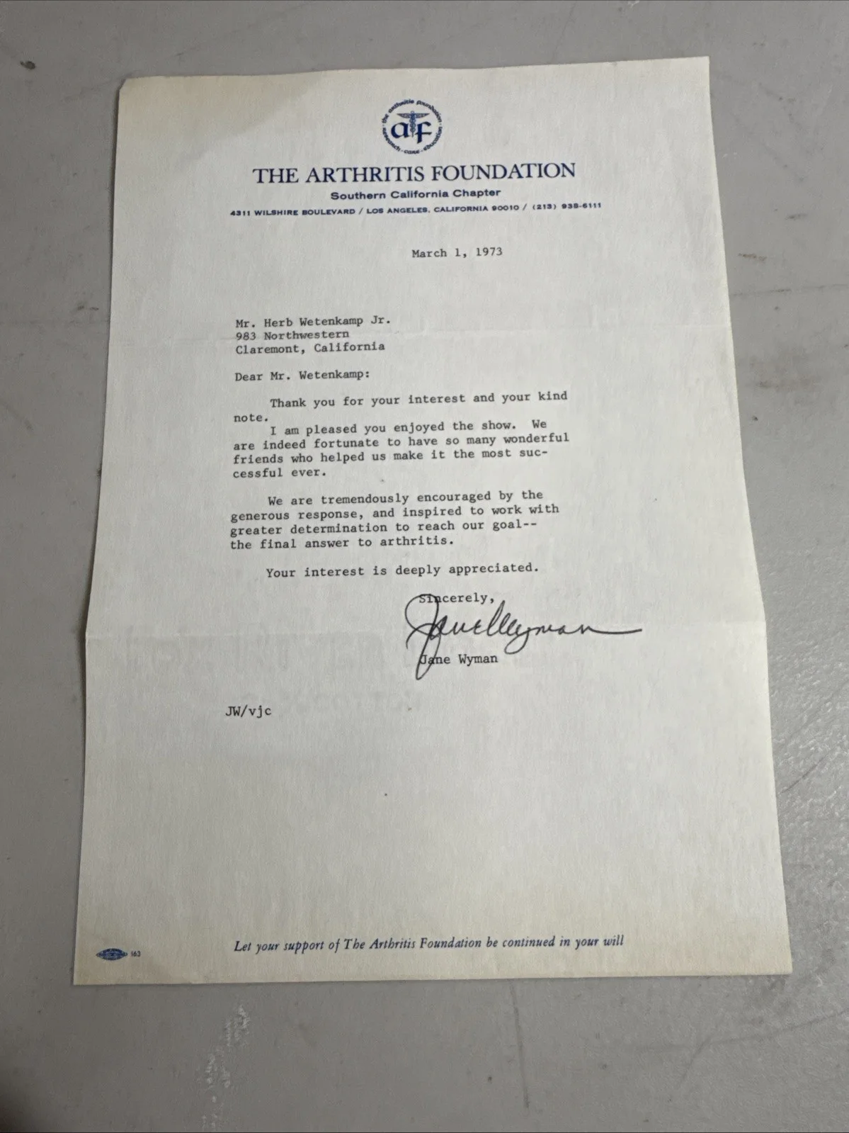 Jane Wyman — Jane Wyman Signed Arthritis Foundation Letter 1973 + Original Envelope Auto, image 2
