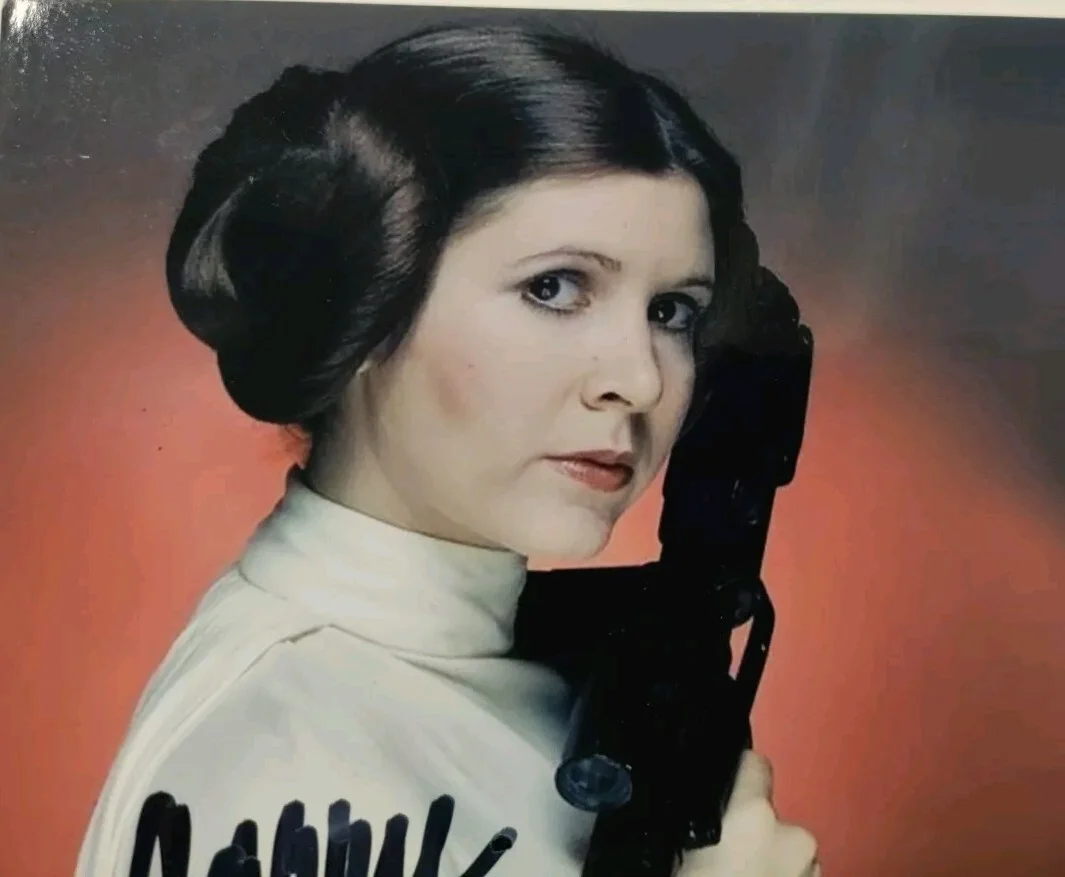 Carrie Fisher — Carrie Fisher signed 6x4 photo Princess Leia Star Wars autograph, изображение 2