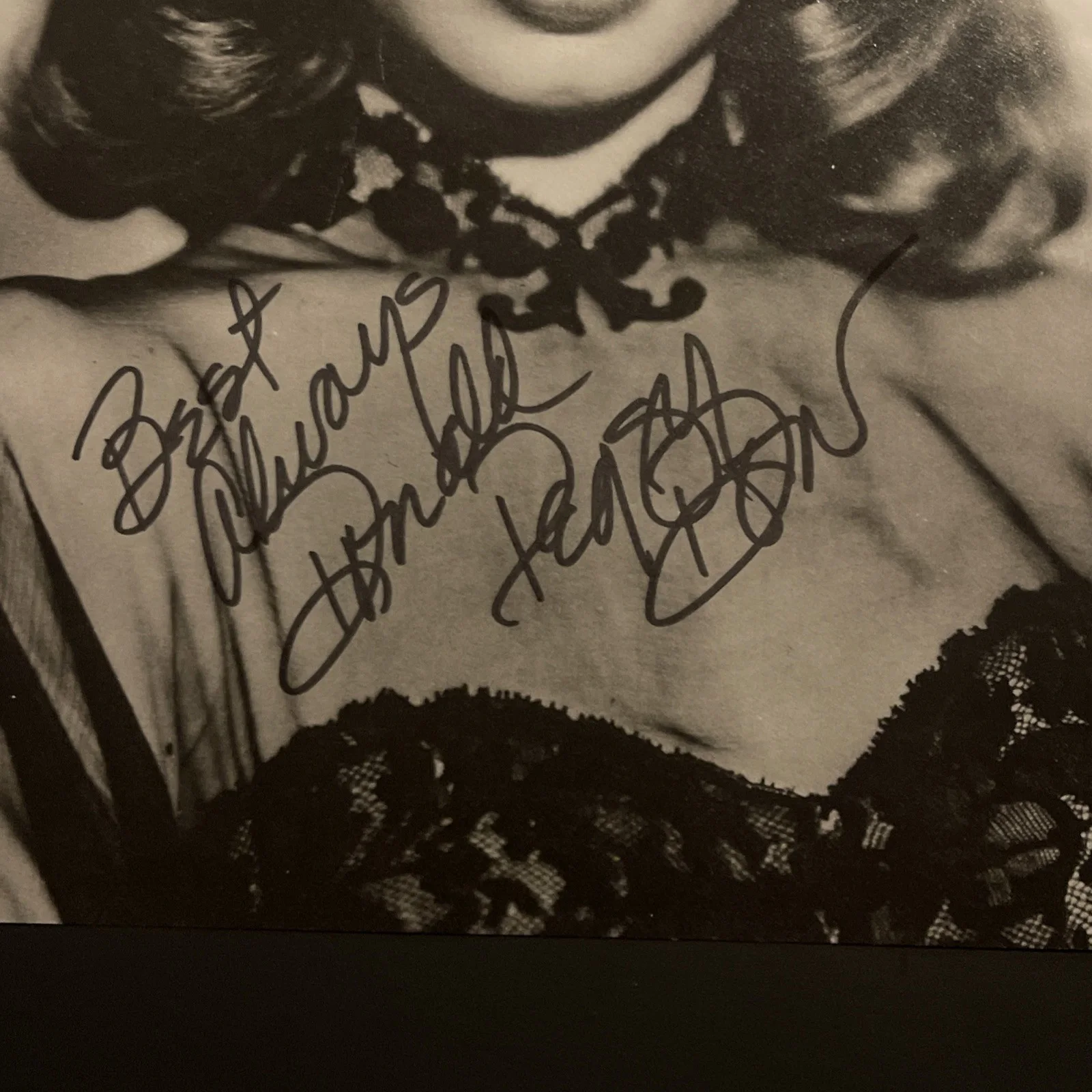 PEGGY DOW: Hand Signed Original Celebrity Photo 8 x 10” / KSK, изображение 2