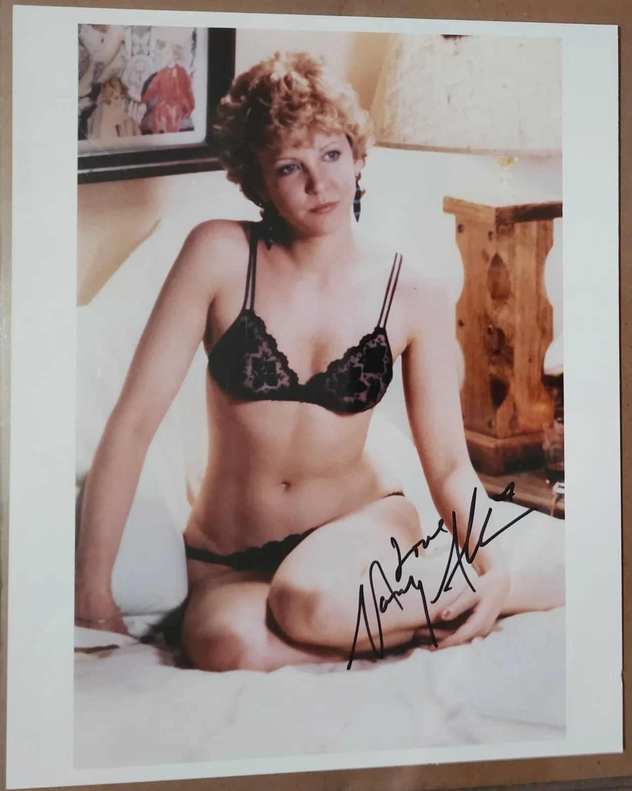 Nancy Allen — Nancy Allen PSA DNA Signed Liz Blake In Lingerie Dressed To Kill 8x10 Photo