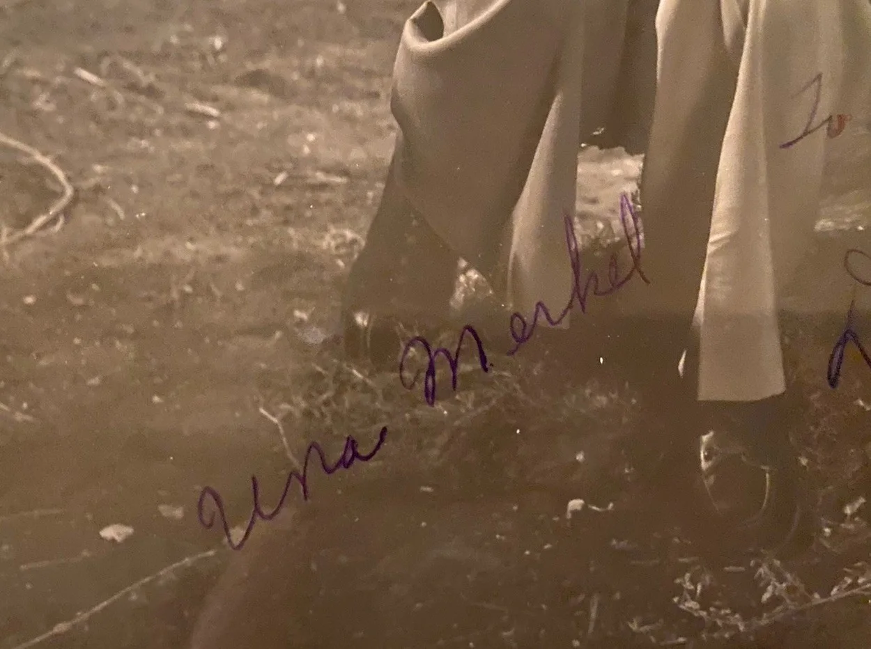 Bing Crosby, Bob Hope, Dorothy Lamour, Una Merkel — Bing Crosby Bob Hope Dorothy Lamour Una Merkel Signed Autographed Photo With COA, изображение 2
