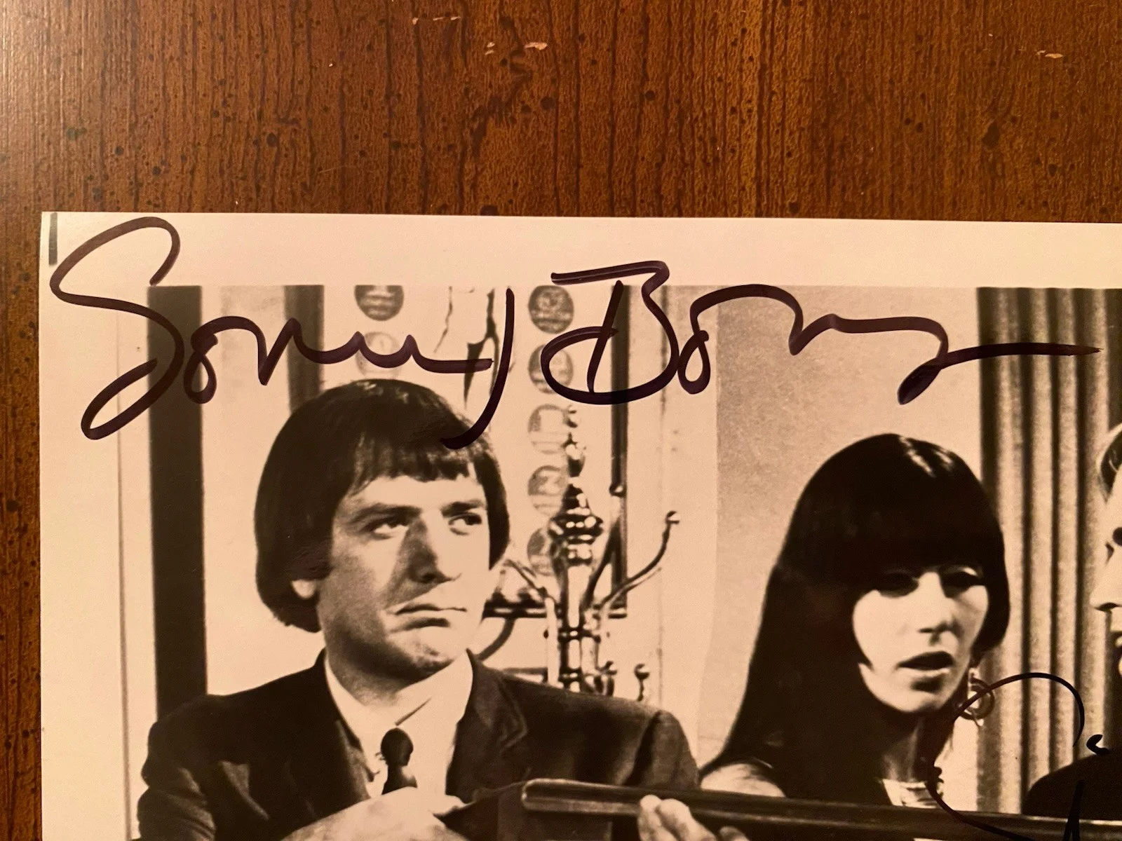 Robert Vaughn, David McCallum, Sonny Bono, Cher — Man From UNCLE Cast Signed Autographed Photo With COA Sonny Bono Cher All 4 RARE, изображение 2