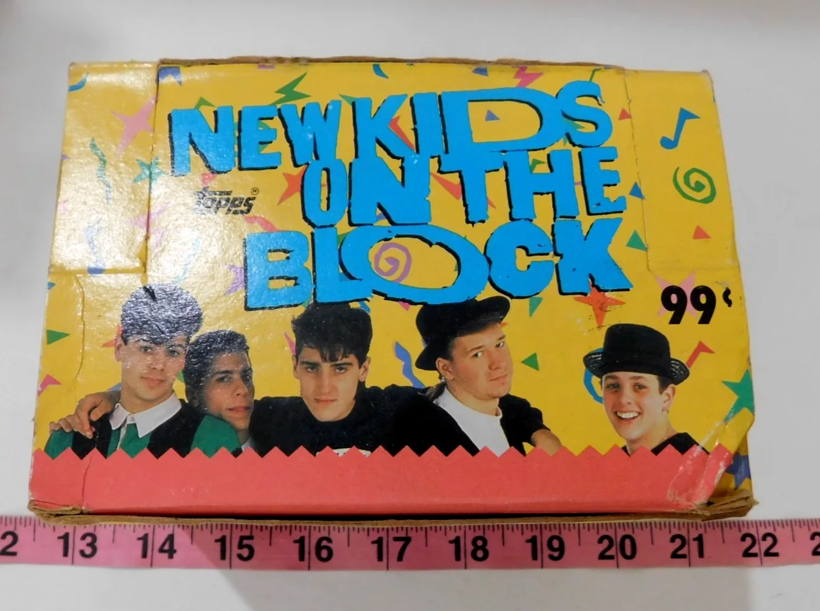 NEW KIDS ON THE BLOCK 1 BOX 34 PACKAGES UNOPENED 1989 TOPP CARDS BR, изображение 2