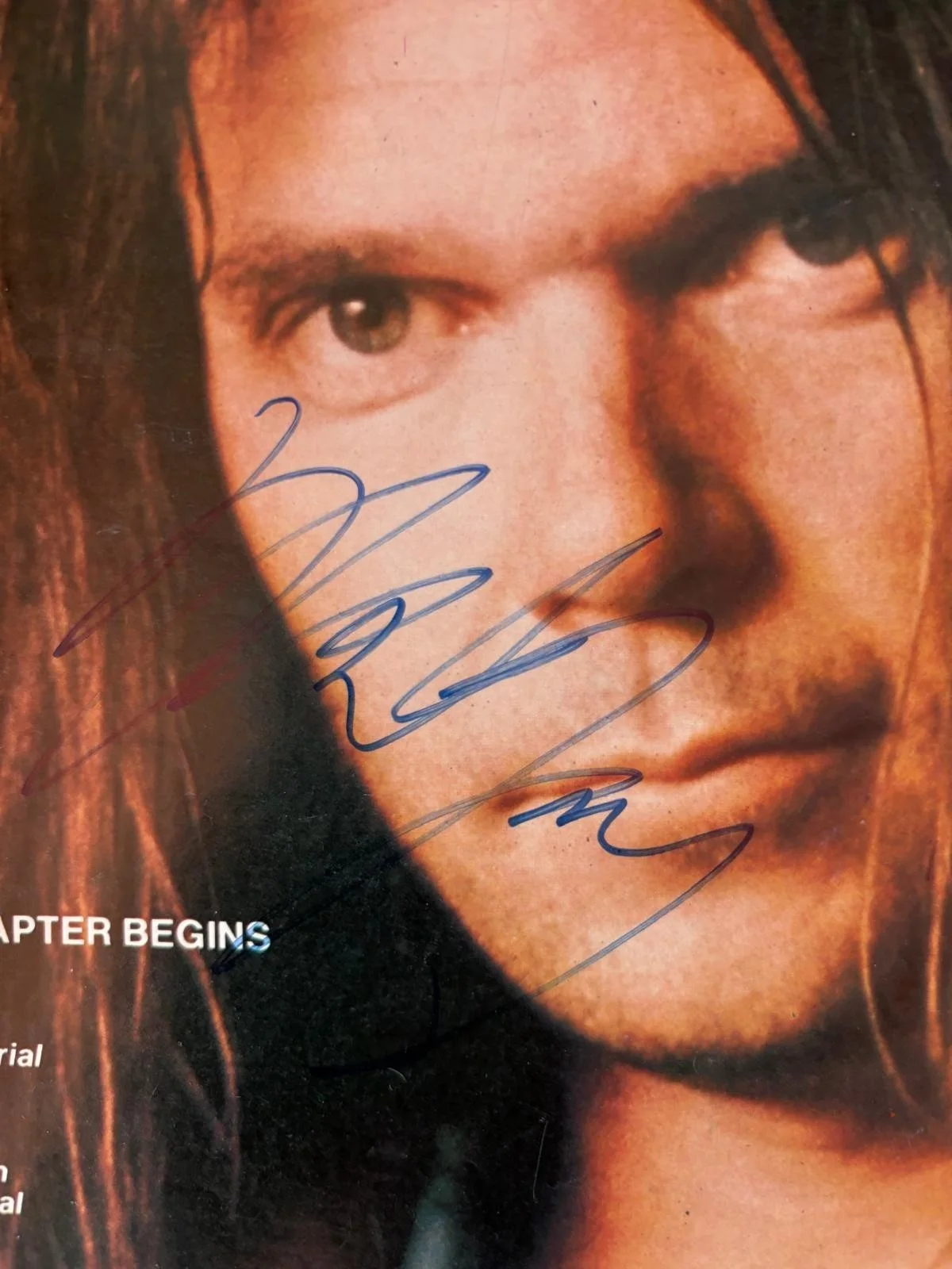 Neil Young — NEIL YOUNG SIGNED AUTOGRAPHED 8X10 PHOTO BUFFALO SPRINGFIELD CSNY SQUIRES PSA, изображение 2
