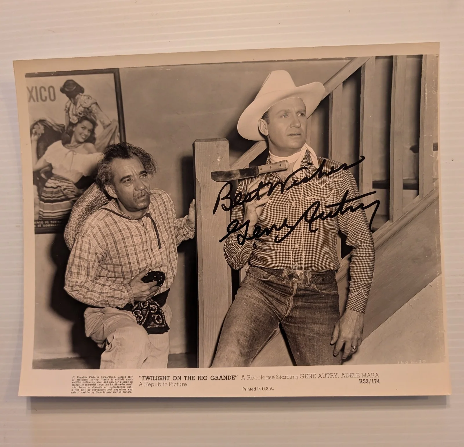 Gene autry — Gene Autry Signed Autograph 8x10 Photo Twilight On The Rio Grande