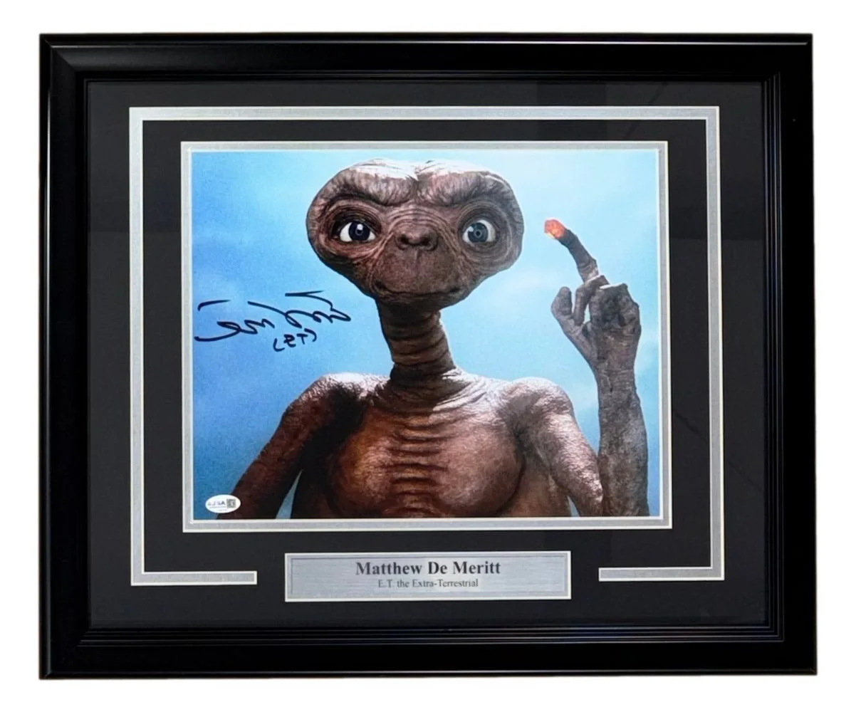 Matthew De Merritt — Matthew De Merritt Signed Framed 11x14 ET Photo JSA
