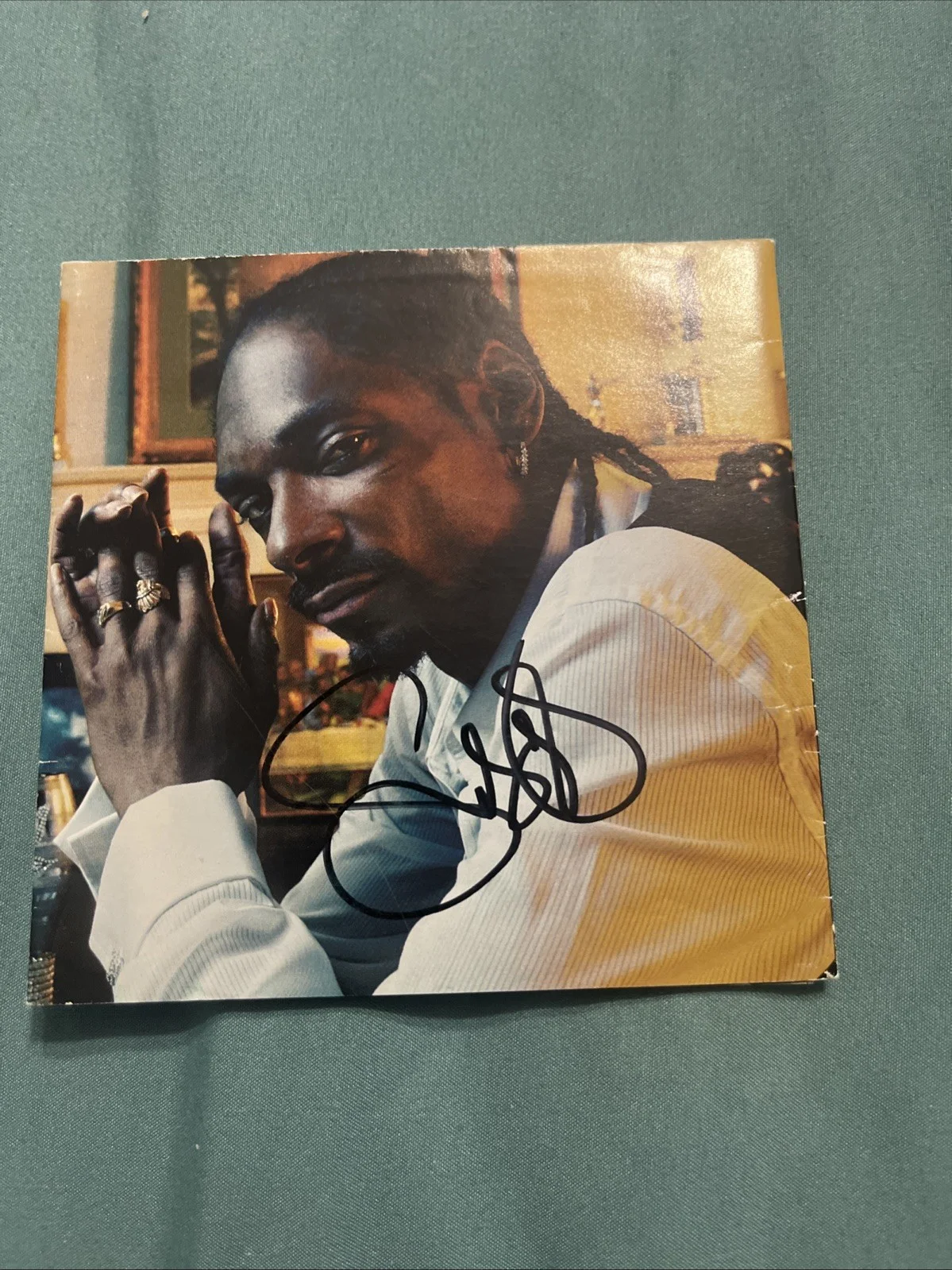 Signed R&G-Rhythm and Gangster: the Masterpiece by Snoop Dogg CD Booklet JSA#, image 3