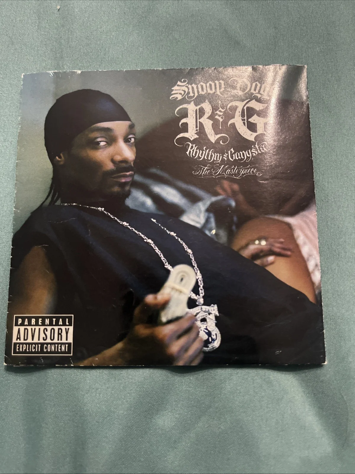 Signed R&G-Rhythm and Gangster: the Masterpiece by Snoop Dogg CD Booklet JSA#, image 4