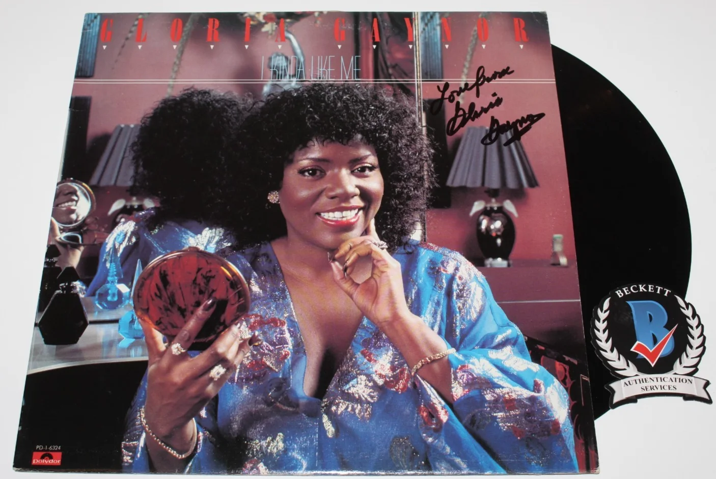 SINGER GLORIA GAYNOR SIGNED 'I KINDA LIKE ME' VINYL RECORD ALBUM LP BECKETT COA, изображение 2