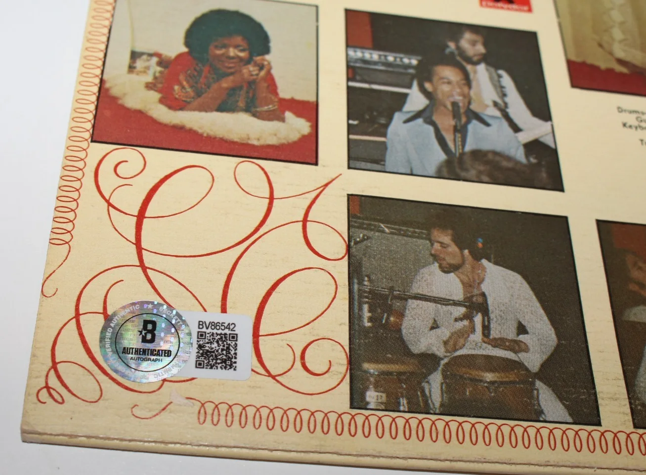 SINGER GLORIA GAYNOR SIGNED 'I'VE GOT YOU' VINYL RECORD ALBUM LP BECKETT BAS COA, изображение 3