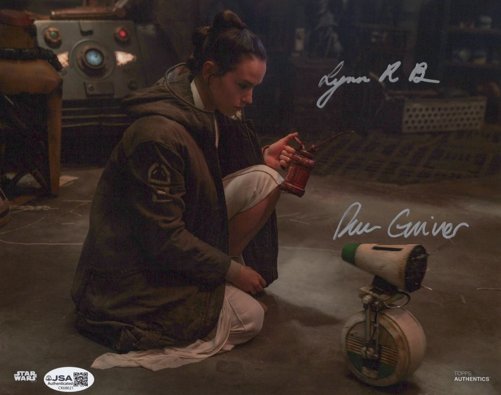 Lynn Robertson Bruce & Robin Guiver — Topps Star Wars - BB-8 & D-0 8x10 signed by Lynn R. Bruce & Robin Guiver JSA COA