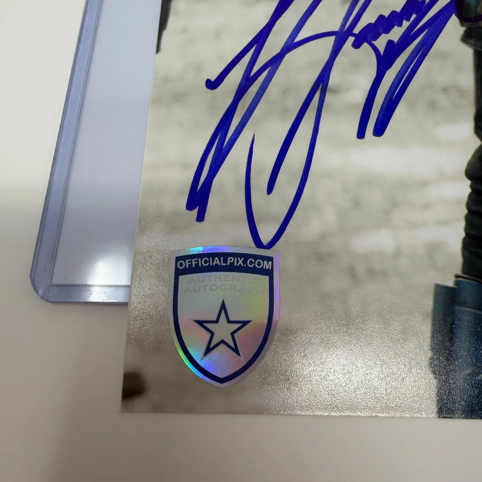 Katee Sackoff — Signed Katee Sackoff Bo Katan Mandalorian Autograph 8x10 Photo Official Pix COA, image 3