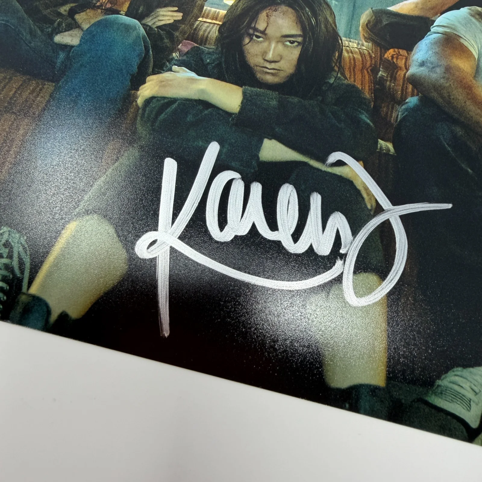 Karen Fukuhara — Signed Karen Fukuhara Kimiko The Boys Autograph 8x10 Photo Official Pix COA, изображение 2
