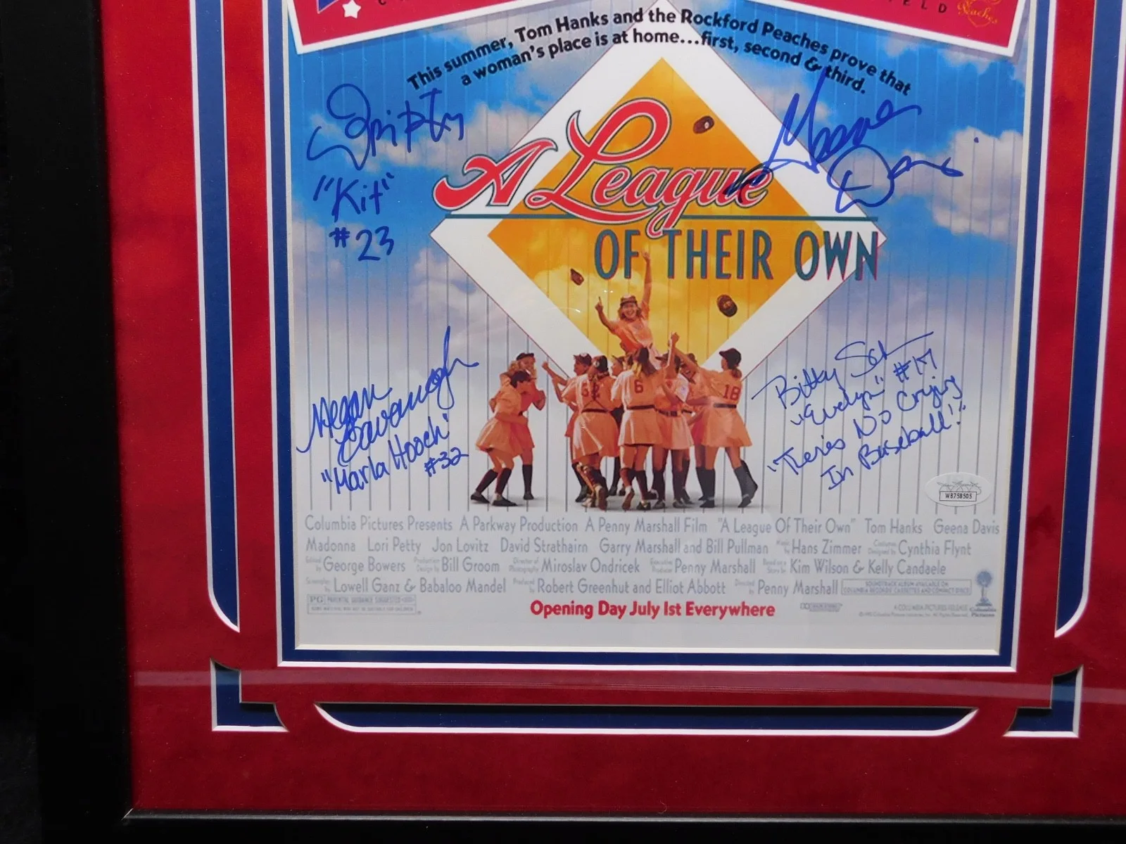 Geena Davis — A League Of Their Own Cast Signed Geena Davis Schram Petty Cavanagh Framed JSA, изображение 3