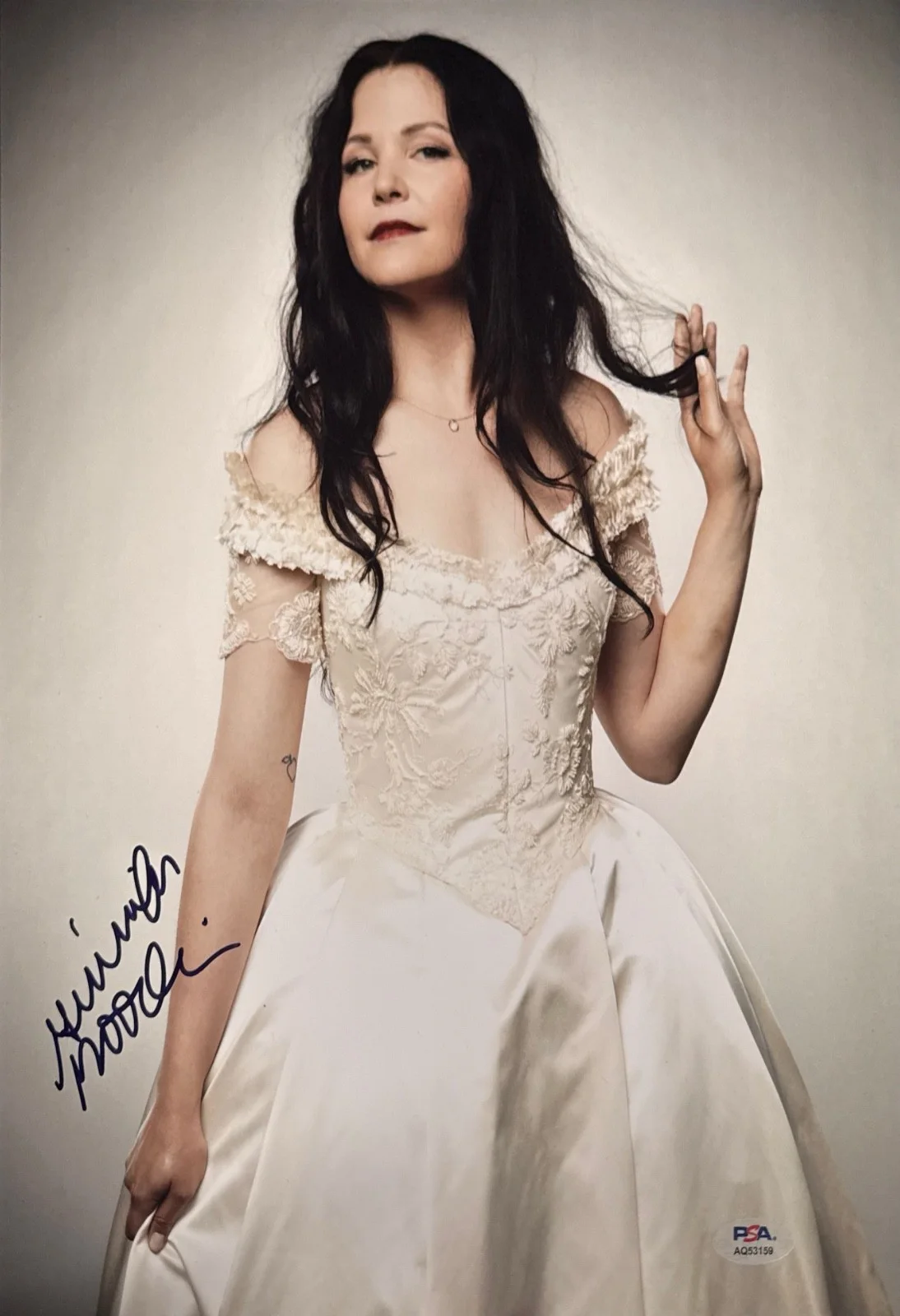 Ginnifer Goodwin — Ginnifer Goodwin Signed 11x14 Photo Once Upon A Time Disney PSA AQ53159, image 2