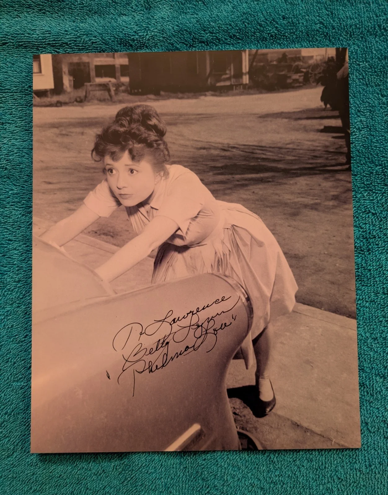 Betty Lynn — Betty Lynn Thelma Lou Signed Autograph 8x10 Photo Andy Griffith Show