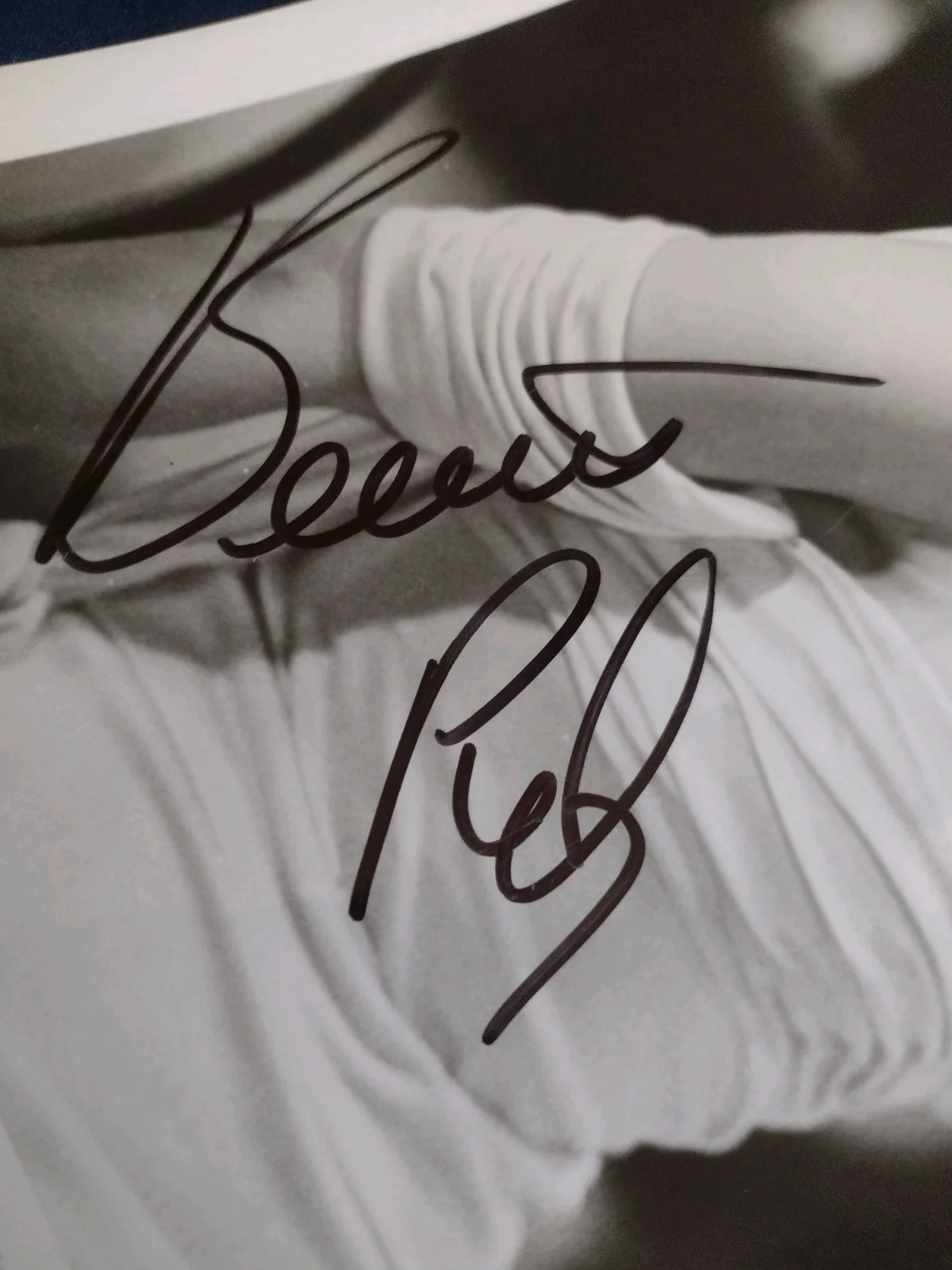 Bernadette Peters Autographed 8x10 'The Jerk', Broadway Tony Award Winner, изображение 3