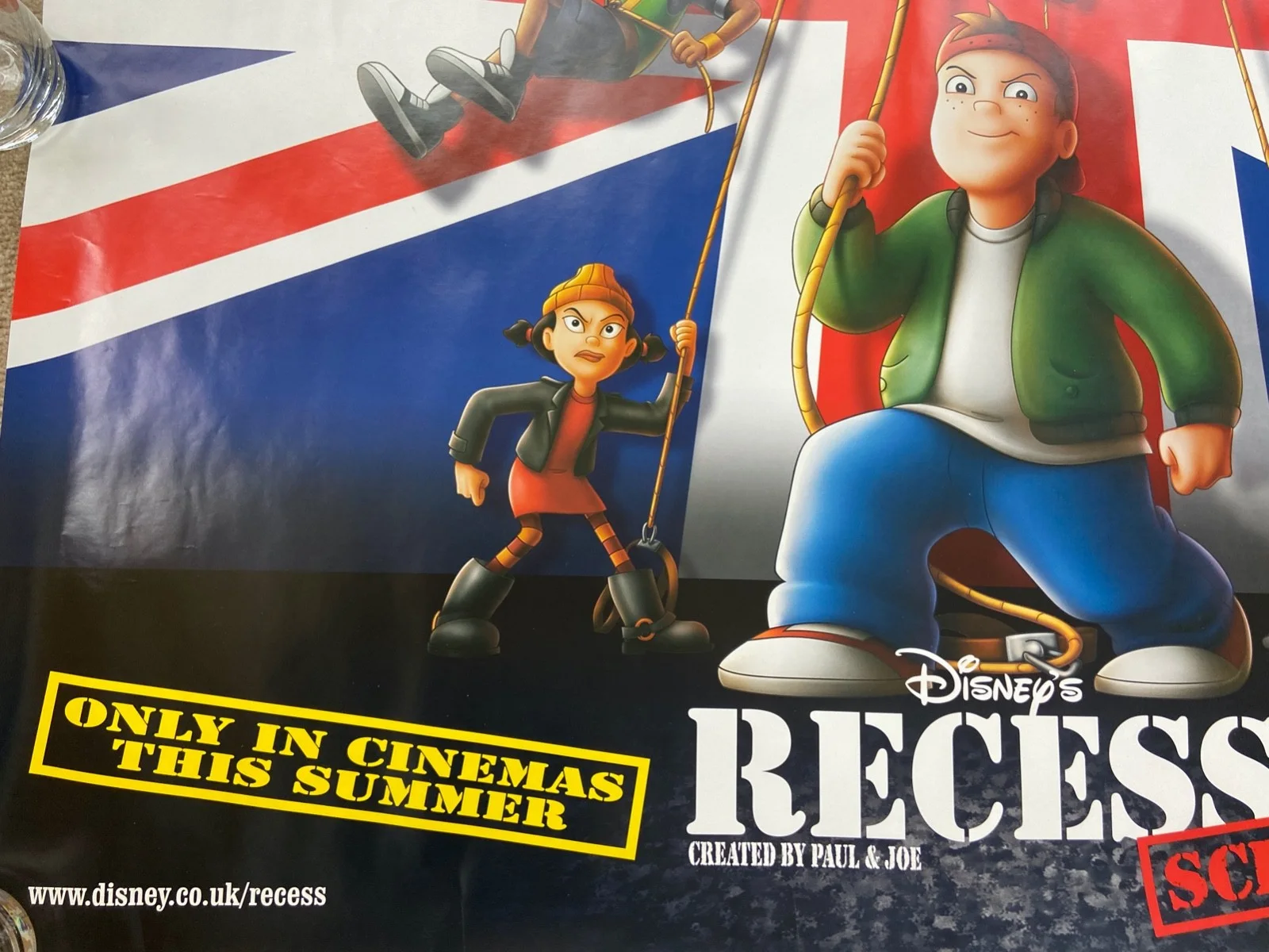DISNEYRECESS Schools Out Original UK Main Quad DS Cinema Poster NEW Rolled 30x40, изображение 2