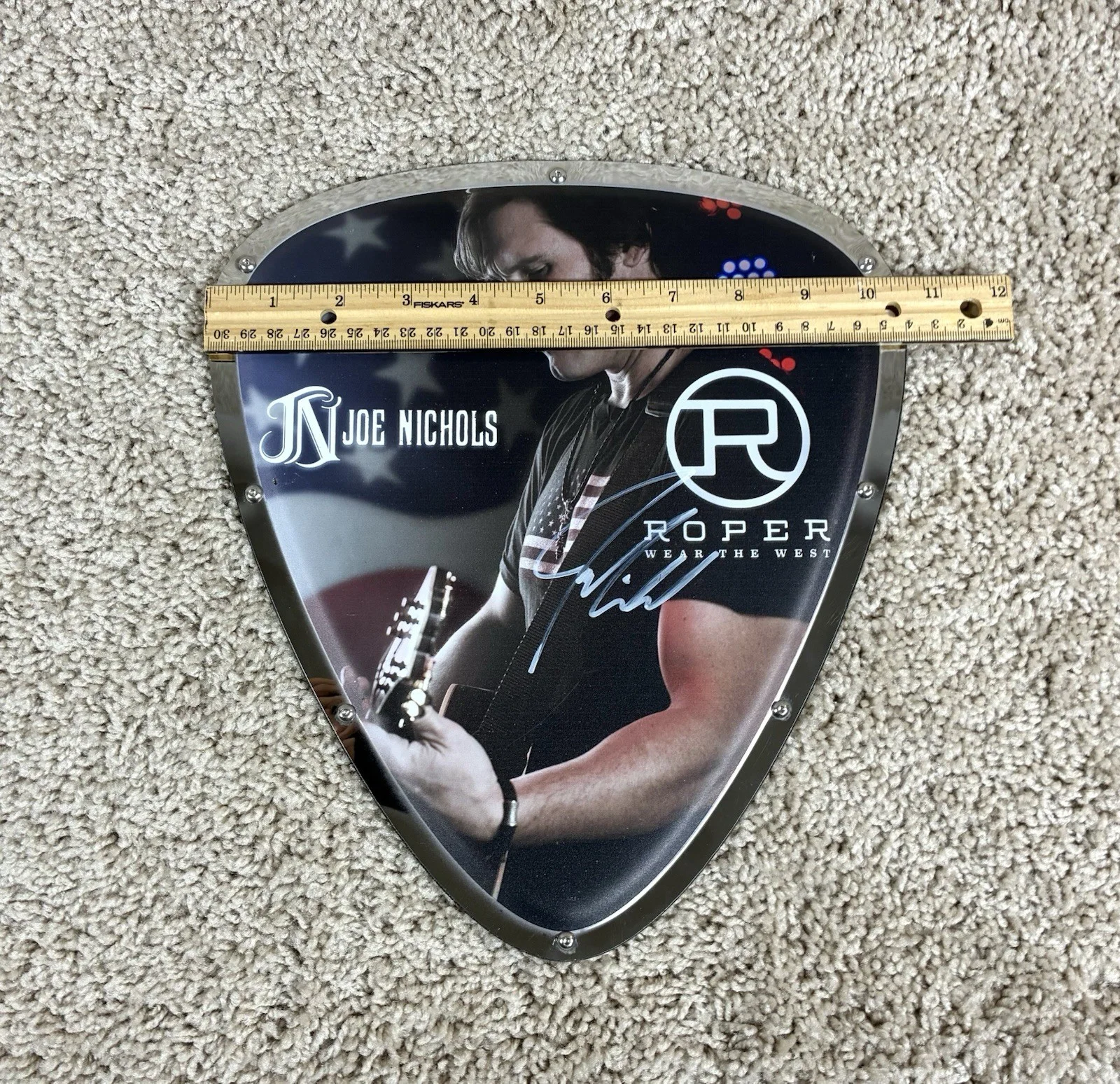 Joe Nichols Guitar Pick Hanging Wall Art Decor Roper 12 Inch, изображение 4