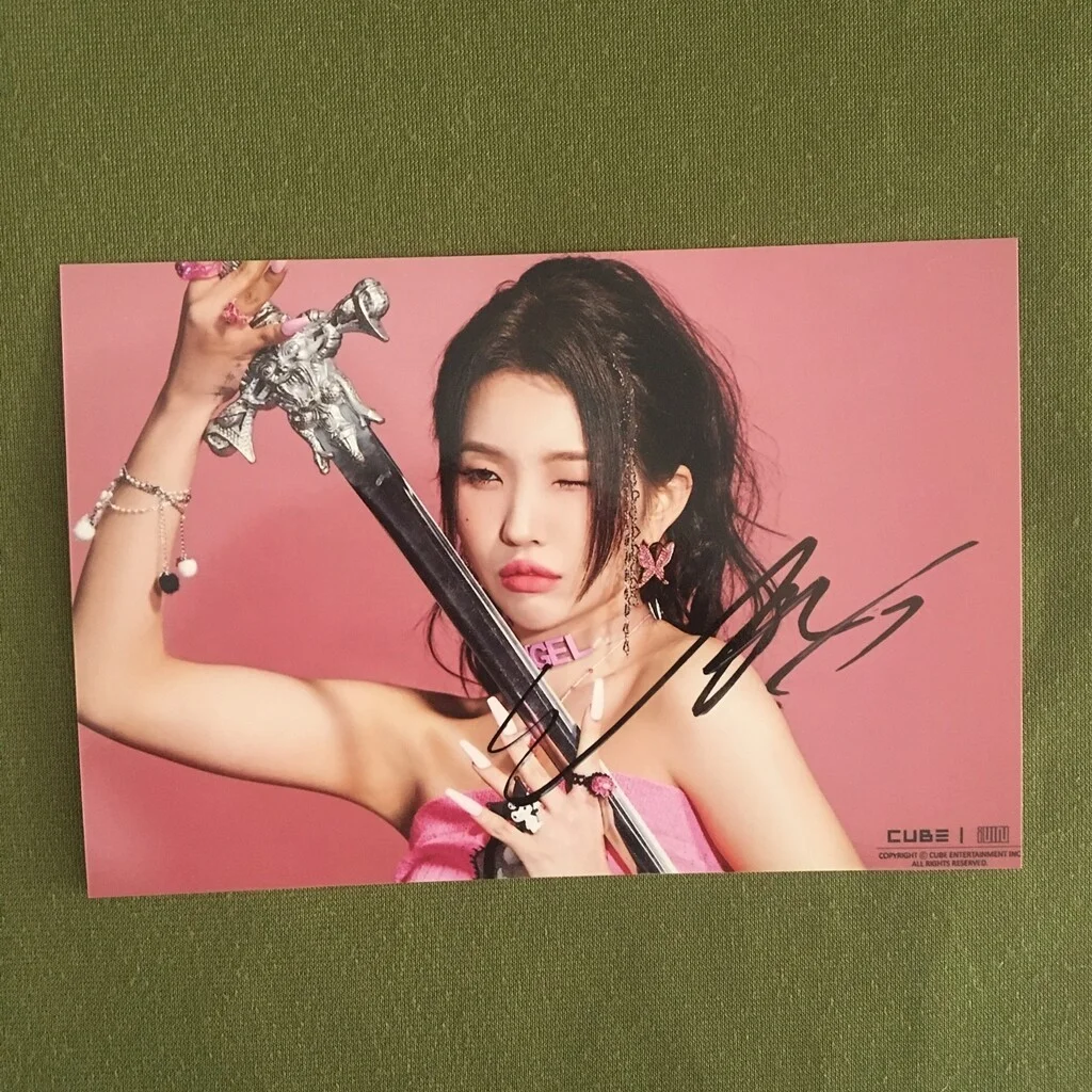 (G)I-DLE GIDLE Jeon So-yeon Autographed Signed Photo KPOP Collection 4*6 2023, image 4