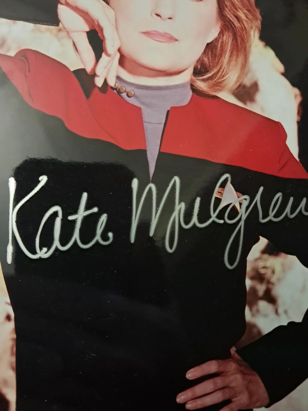 Kate Mulgrew — Kate Mulgrew Autographed 8x10 Photo Star Trek: Voyager, Kathryn Janeway, изображение 2